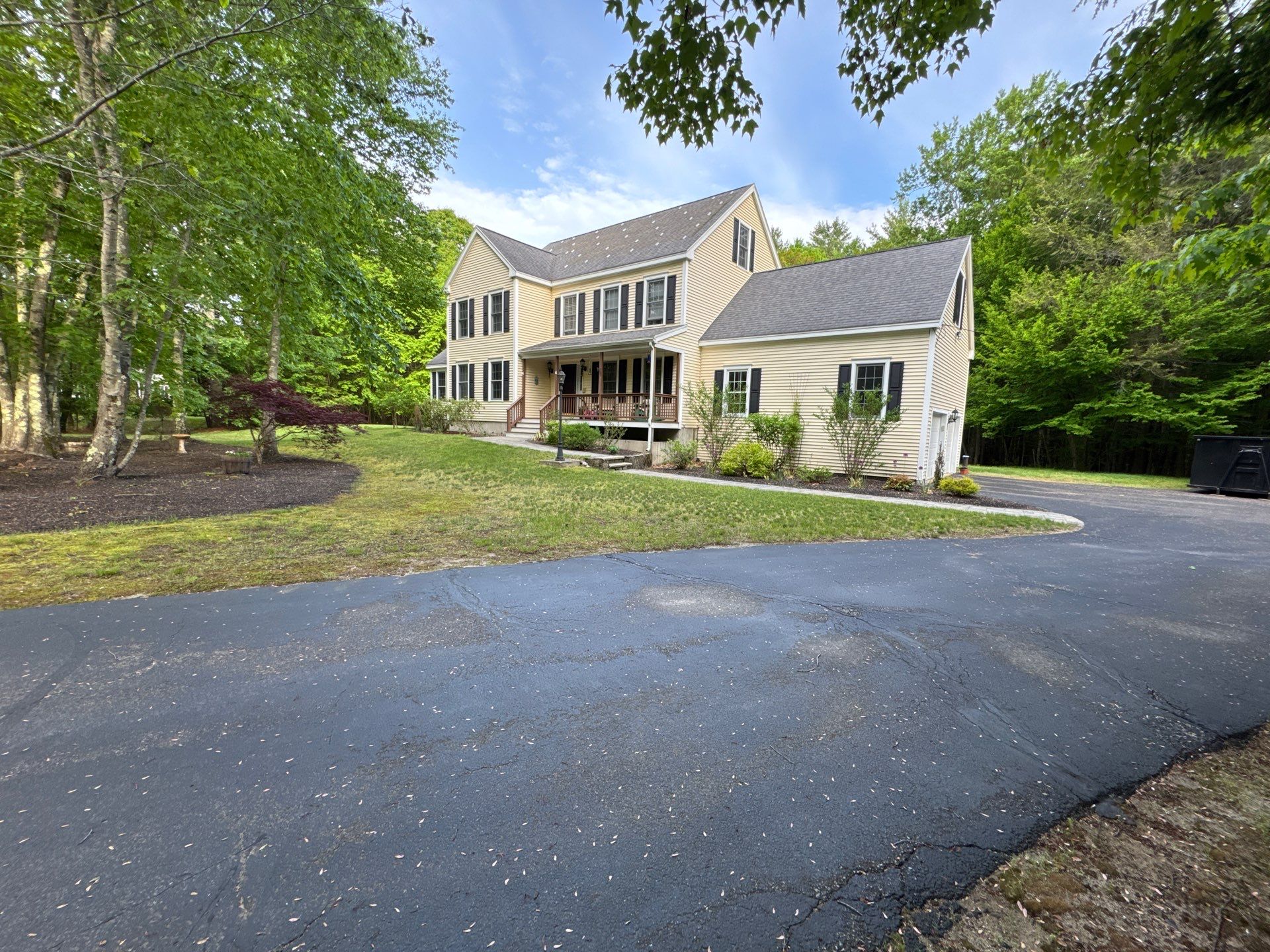 Complete Asphalt Shingle Roof Replacement for Brentwood NH Residence by Compass exteriors