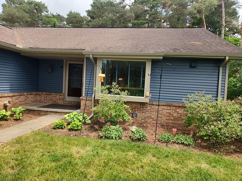 Siding Replacement using CertainTeed Restoration Classis D4 by 180 Contractors