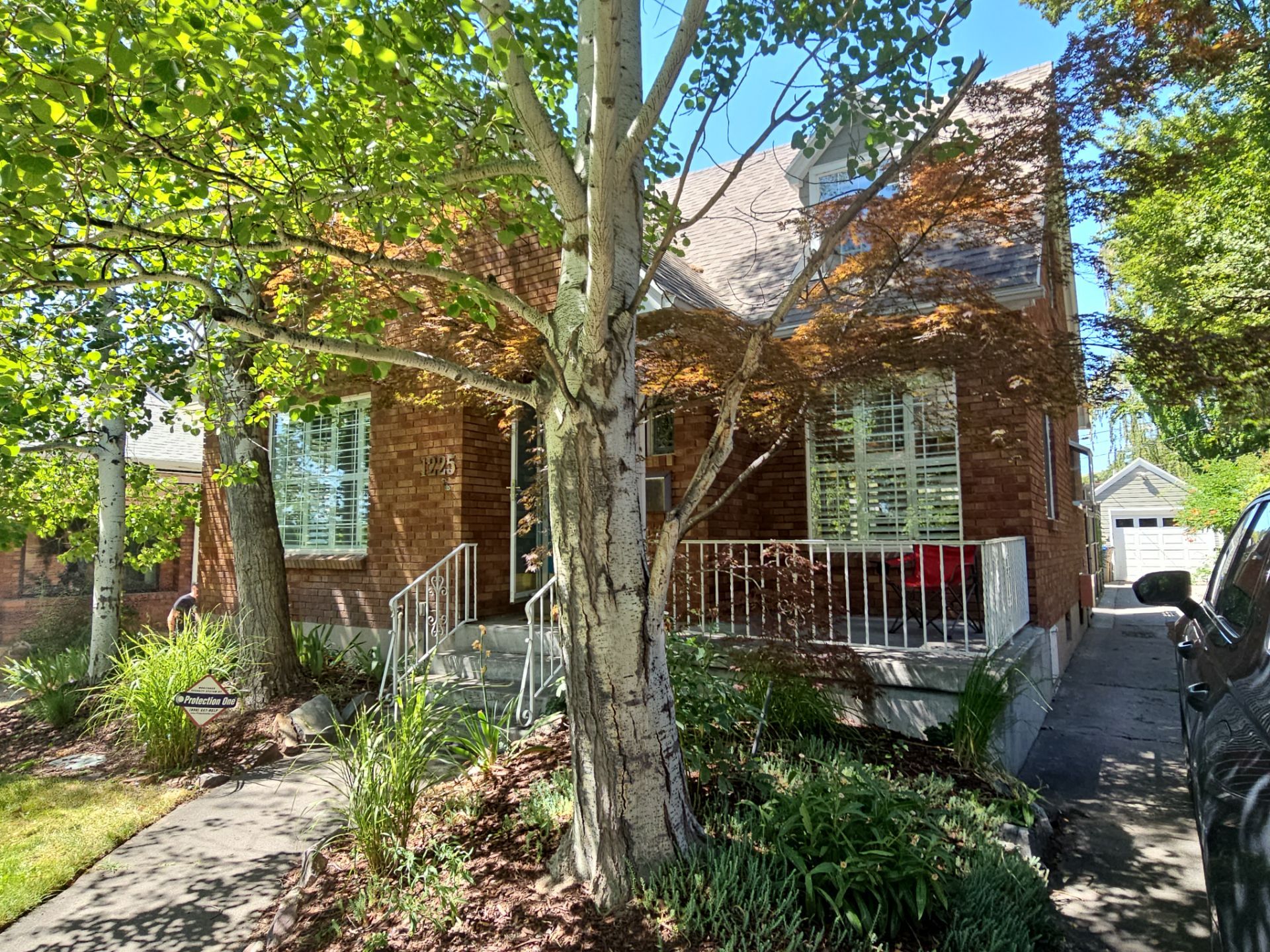 Project in Cottonwood Heights by Emerald Gotcha Gutters 
