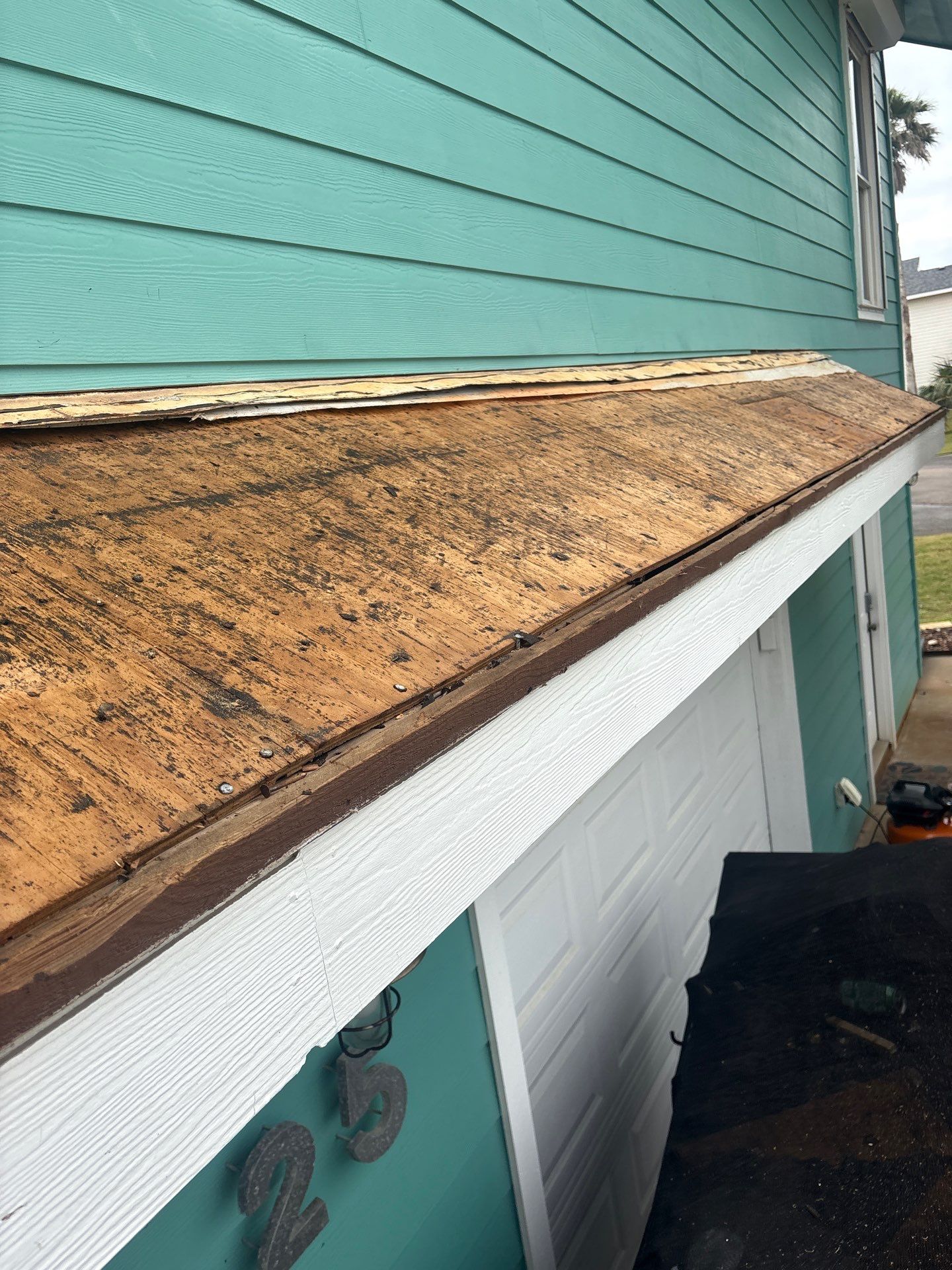 Port A Exterior by Bayfront Roofing and Construction