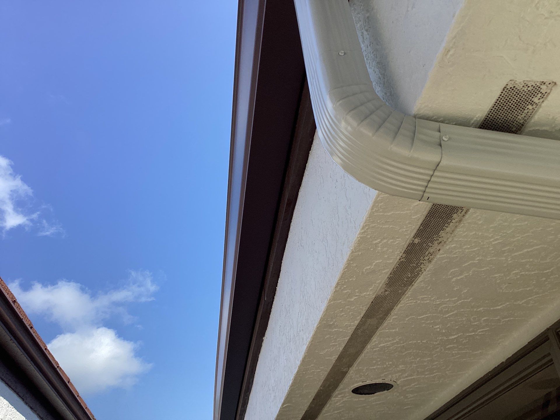 Brown Seamless Gutters using Royal Brown in Fort Myers FL by Gutter Professors