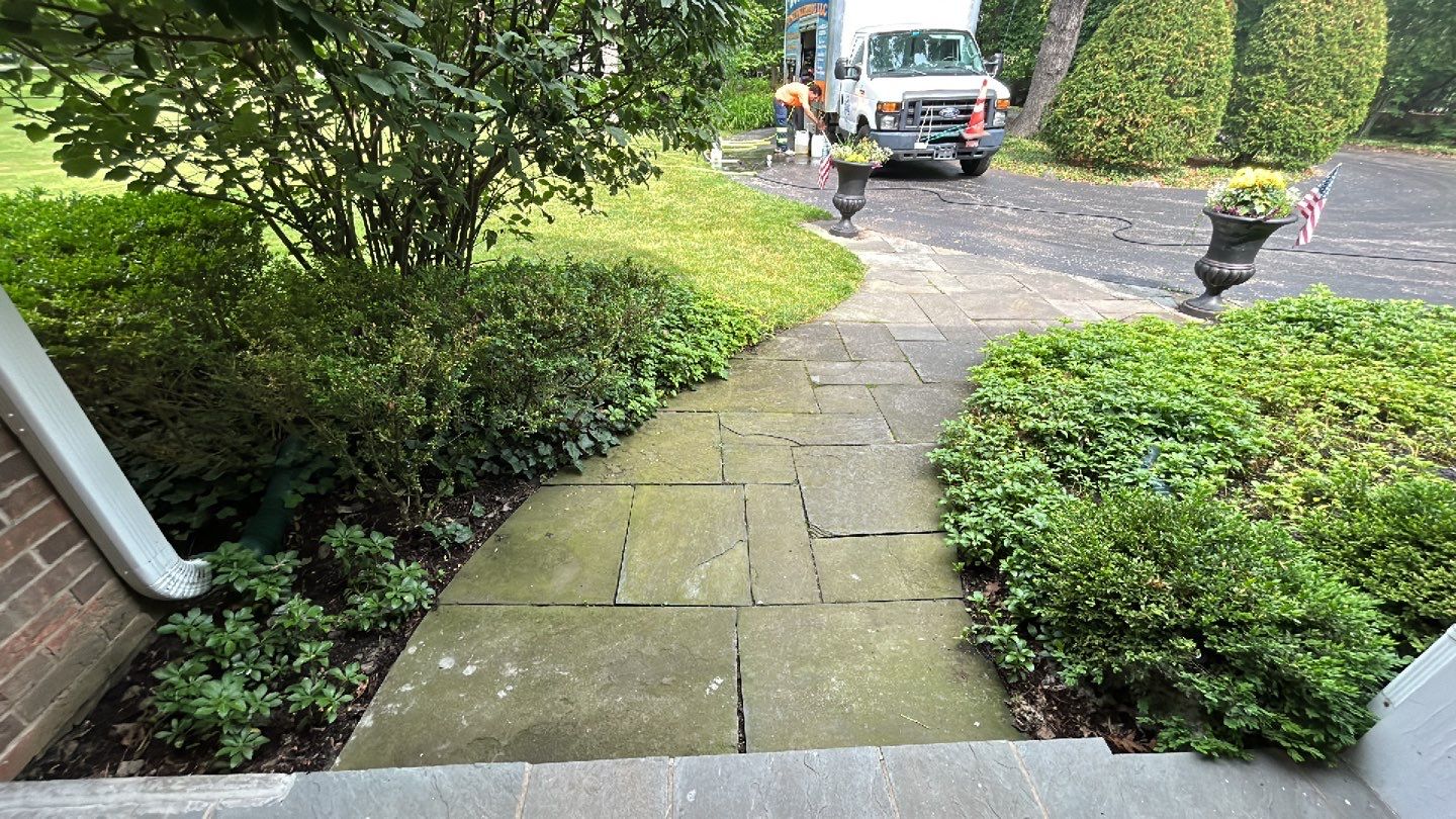 Northfield, IL patio power washing by Northern Power Washing LLC.