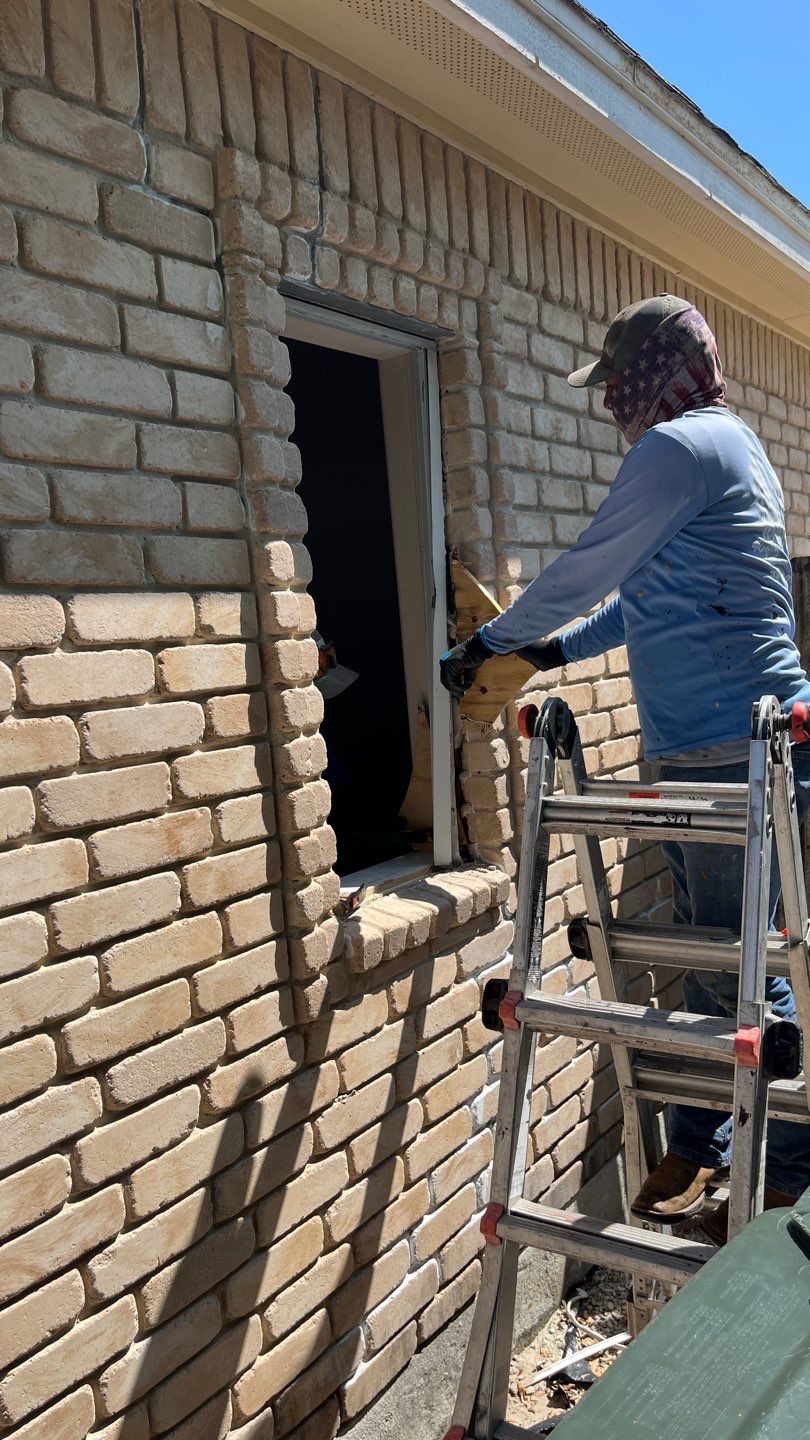 Curved Trim Windows by Bayfront Roofing and Construction