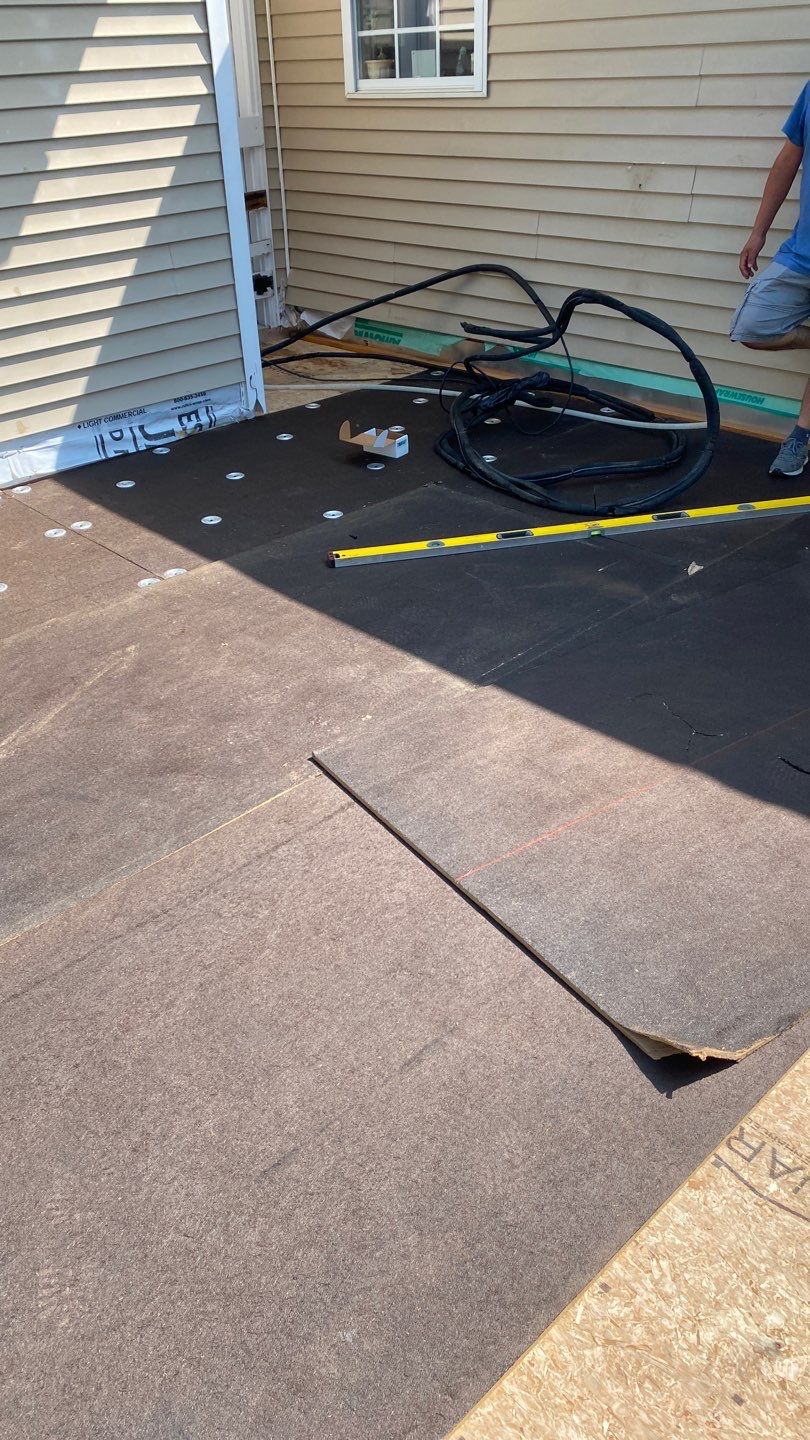 Siding Repair using Certainteed Mainsteet D4 and EPDM roof under deck by A Plus Exterior