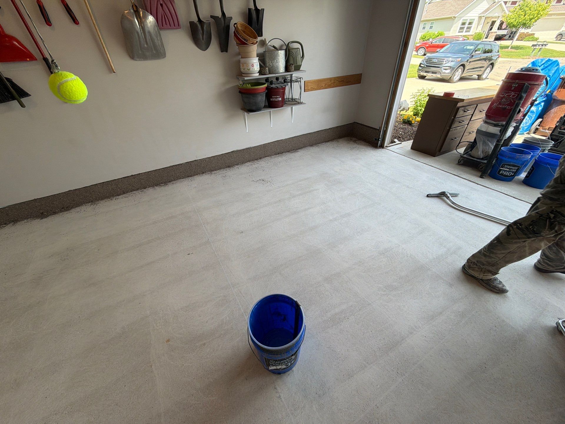 Garnet Polyaspartic Flake Garage Floor Installation in Zeeland by Gordon Painting