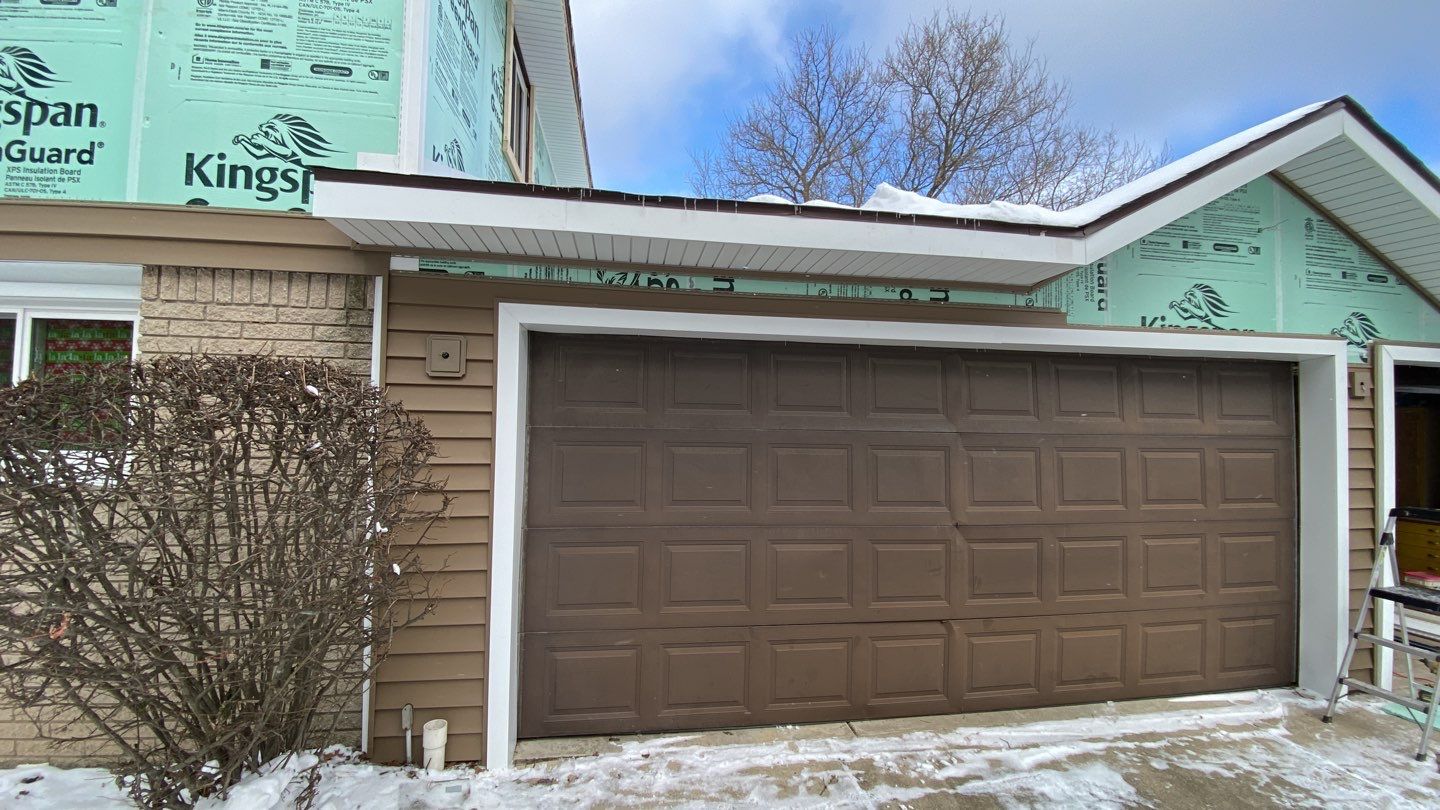 Siding Replacement using CertainTeed Monogram D5 Clapboard by 180 Contractors