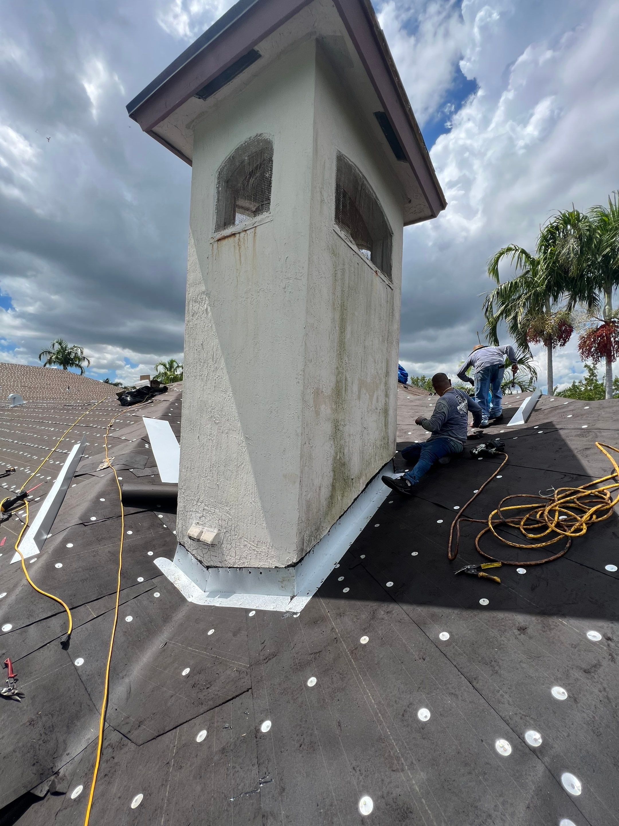 Peppertree Circle West, Davie, FL by G&J Roofing 