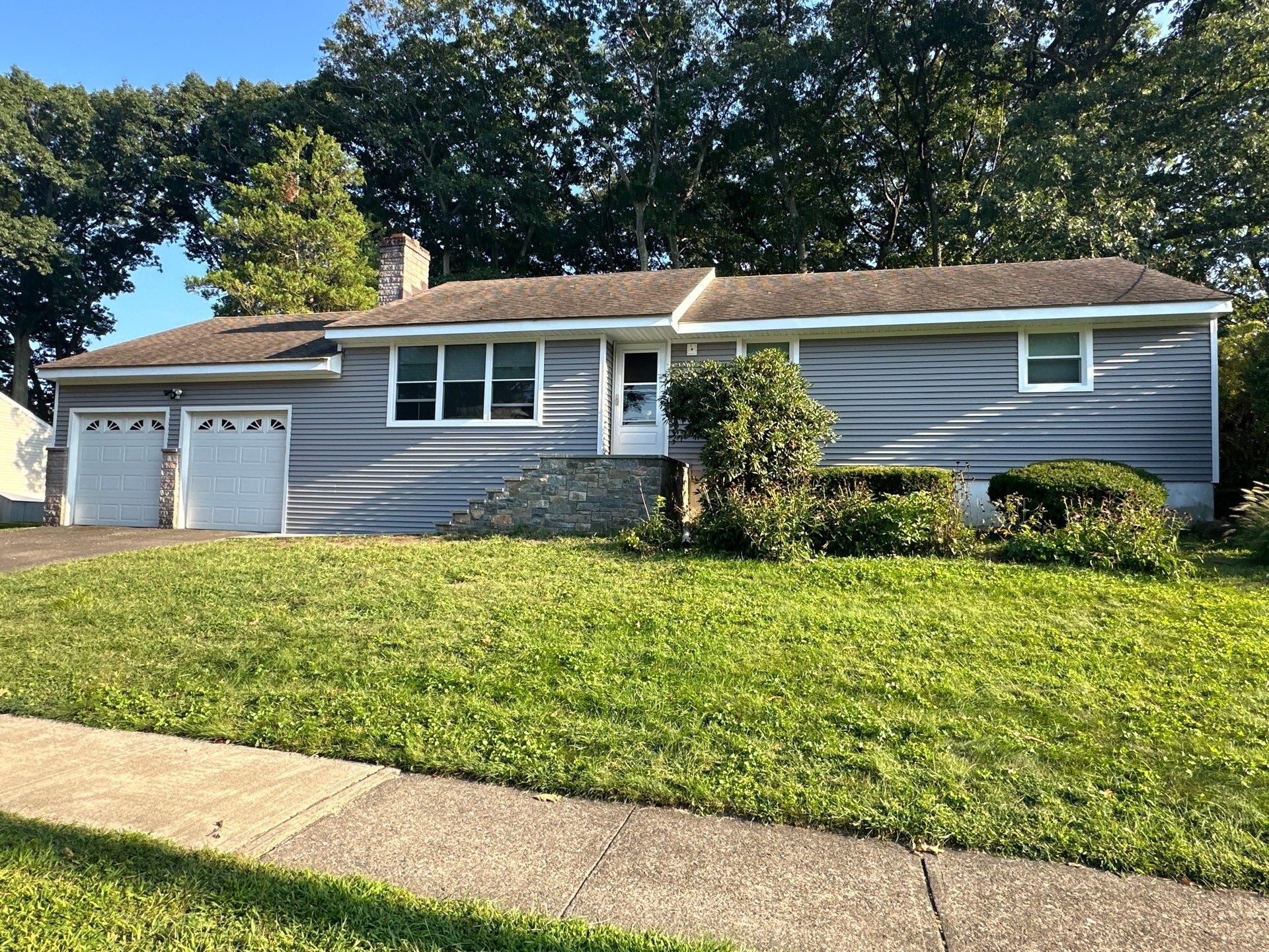 Siding Installation using CertainTeed Monogram Vinyl Siding - D4 - Granite Gray by A Plus Exterior