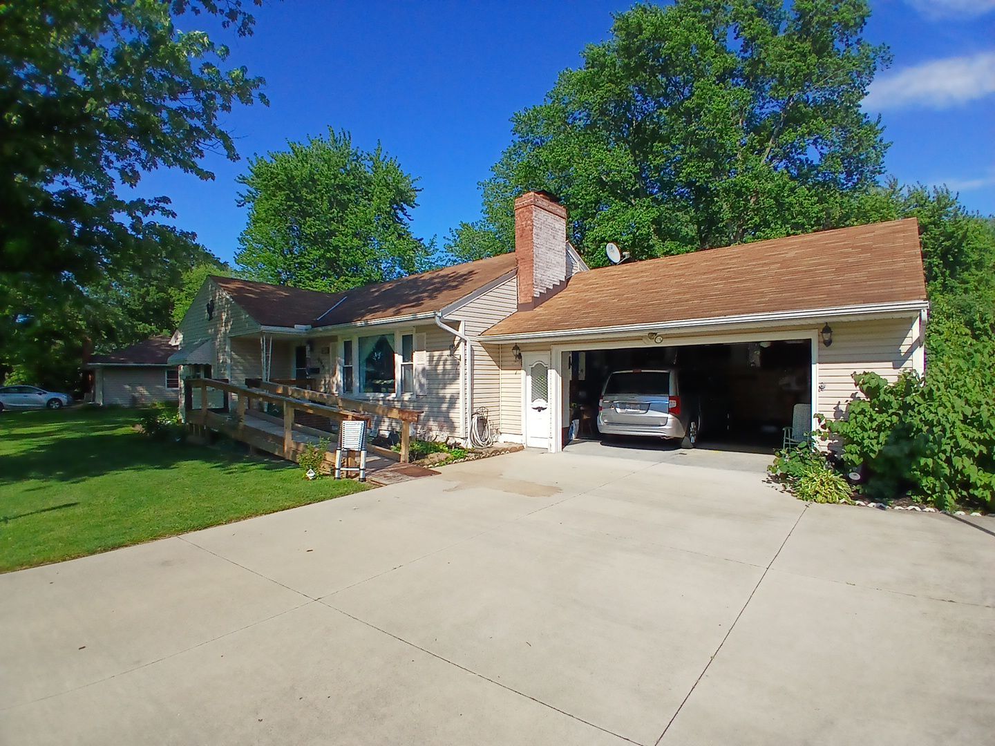 Roofing Replacement by Homestyle in Amherst, Ohio by Homestyle Home Improvements (HHI)
