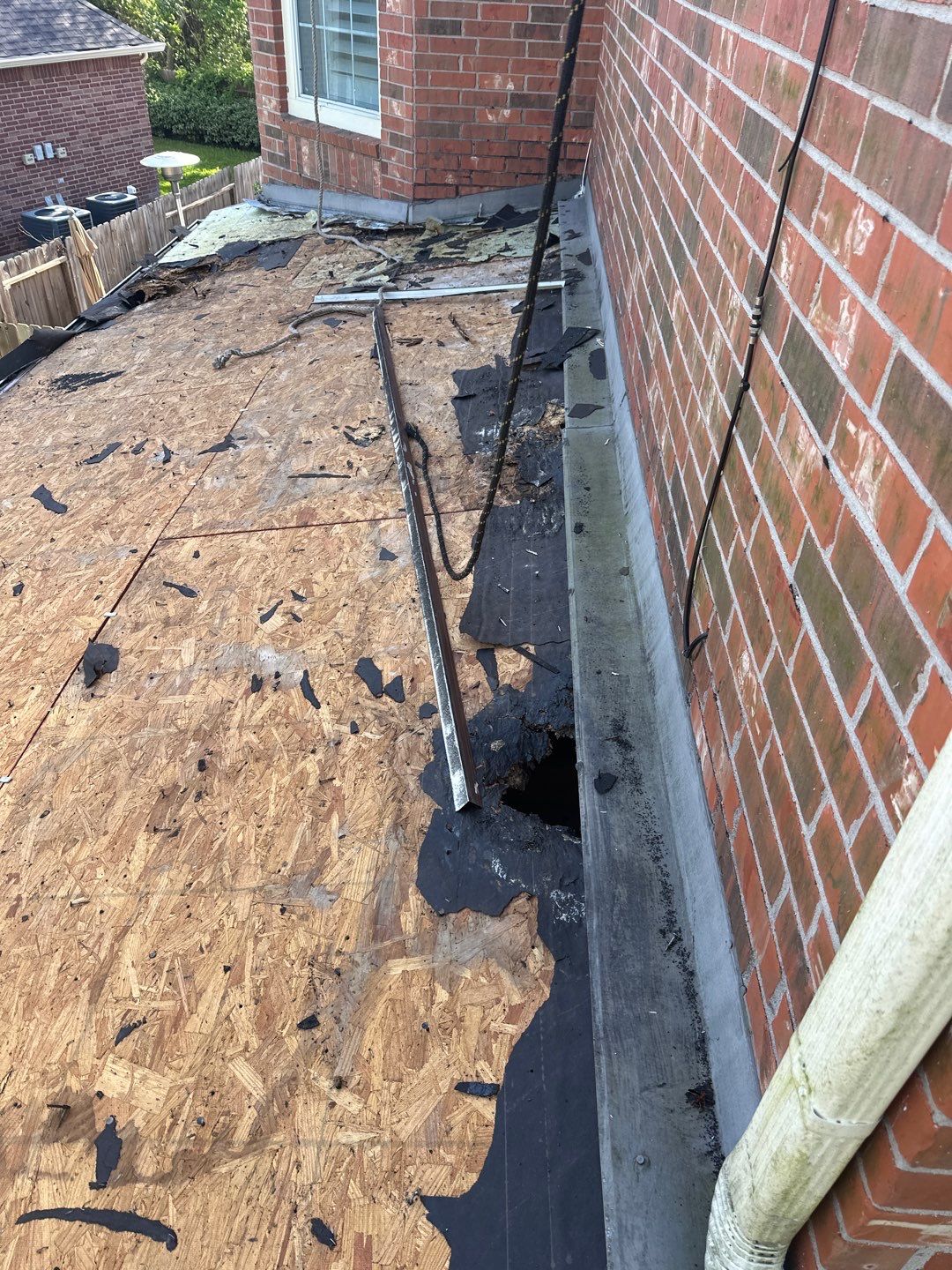 Residential Roofing Installation using Owen's Corning Duration (Lifetime) Shingles by Roof Repair Company