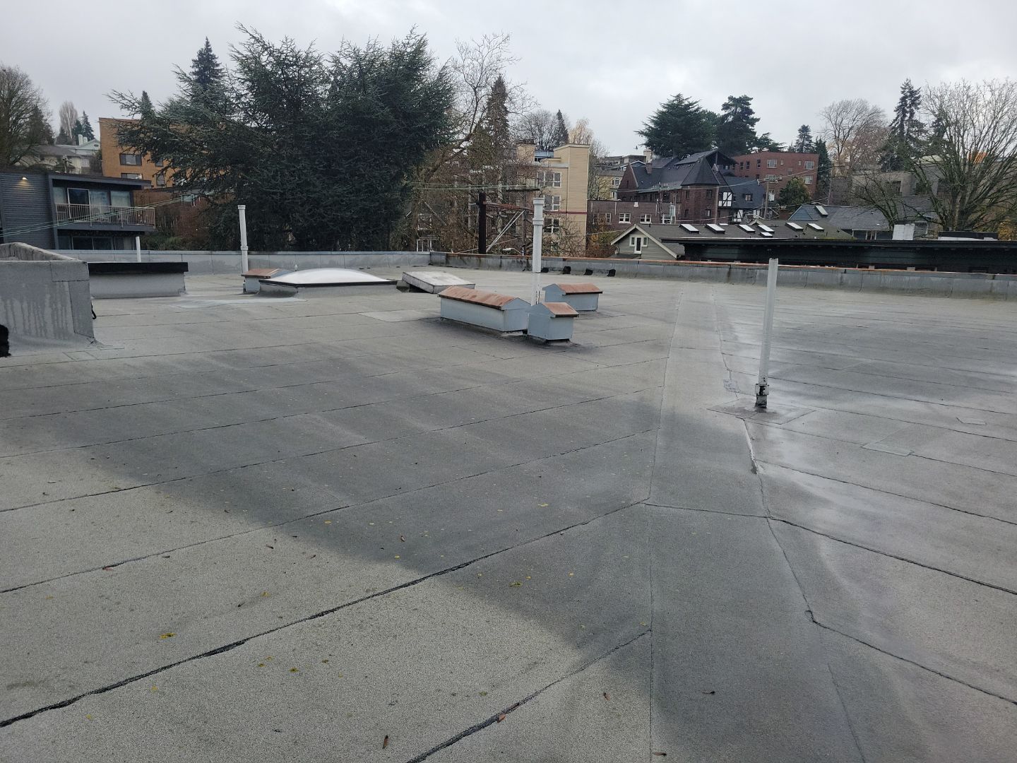 2026 Seattle Commercial Multi-Family Structure by Alternative Roofing Systems Inc. 