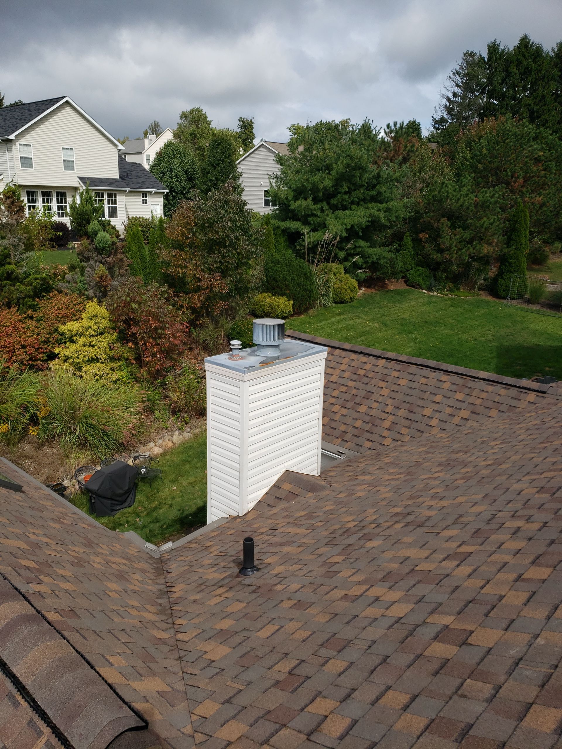 ATLAS PINNACLE COLOR: COPPER CANYON DRIP EDGE: MUSKET BROWN by Eagle Eye Roofing