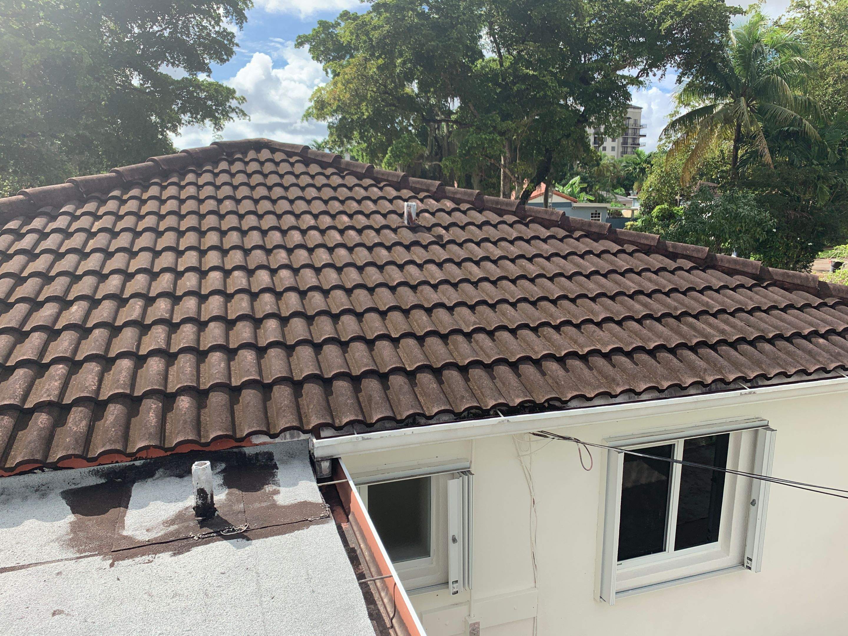 Metal Roof - Galvalume Regal Blue by Istueta Roofing