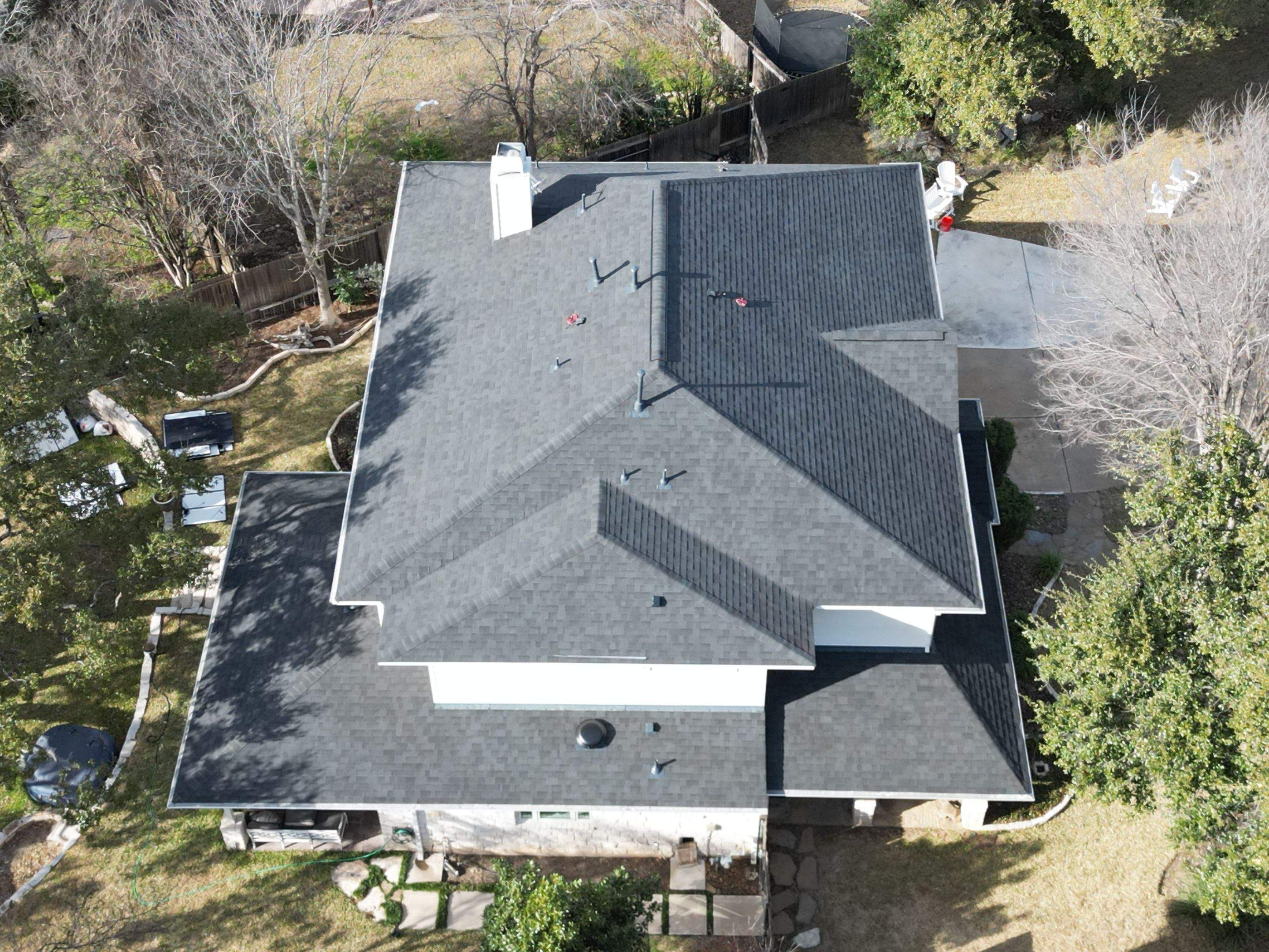 Brilliant Black - Malarkey Highlander by RoofsOnly.com