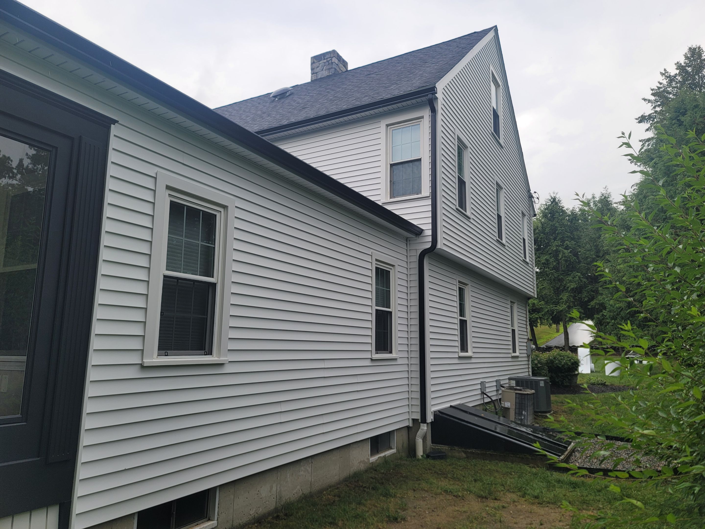 Siding Installation using James Hardie by UBrothers Construction