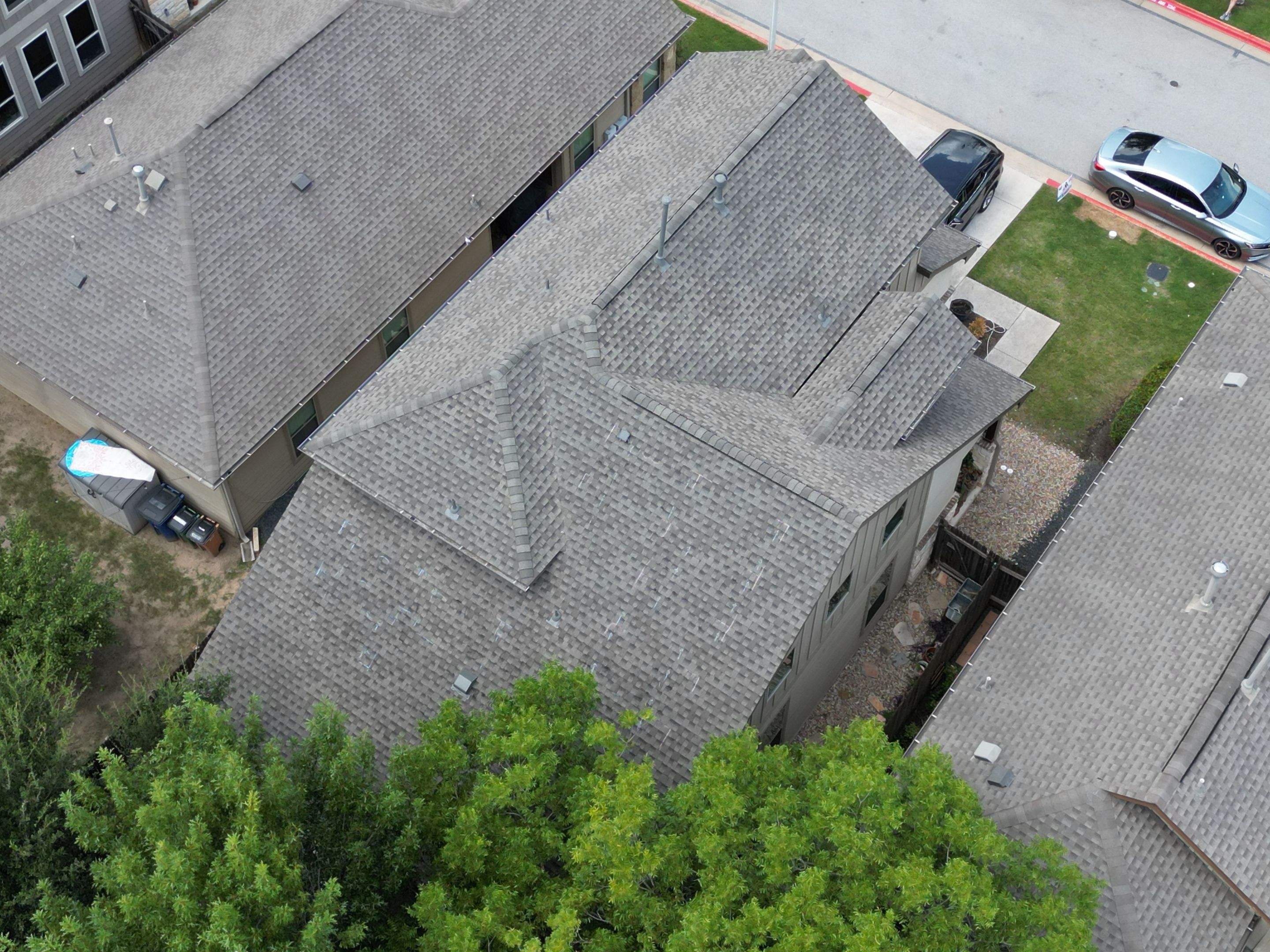 Weathered Wood - GAF Timberline HDZ by RoofsOnly.com