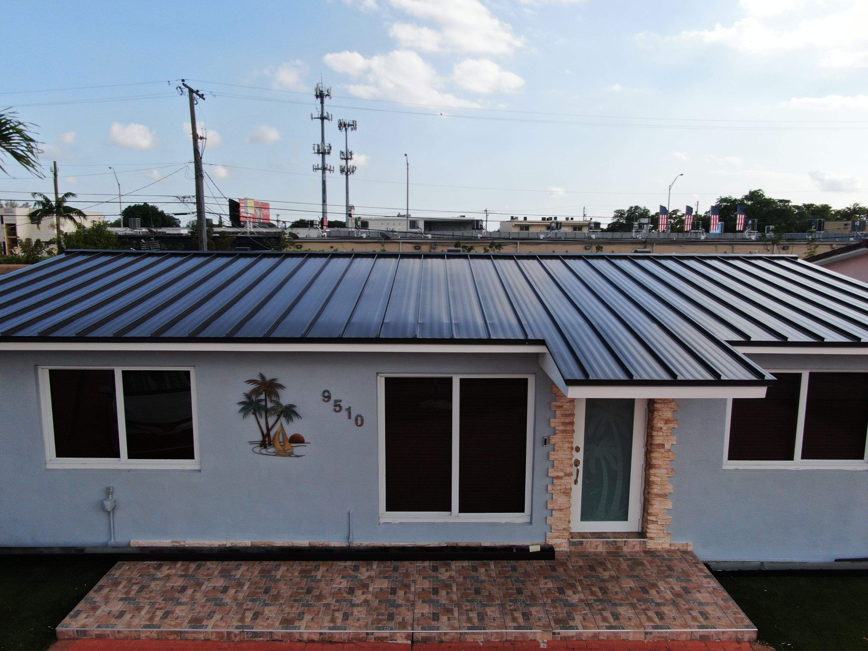 Metal Roof - Galvalume - Dark Bronze by Istueta Roofing