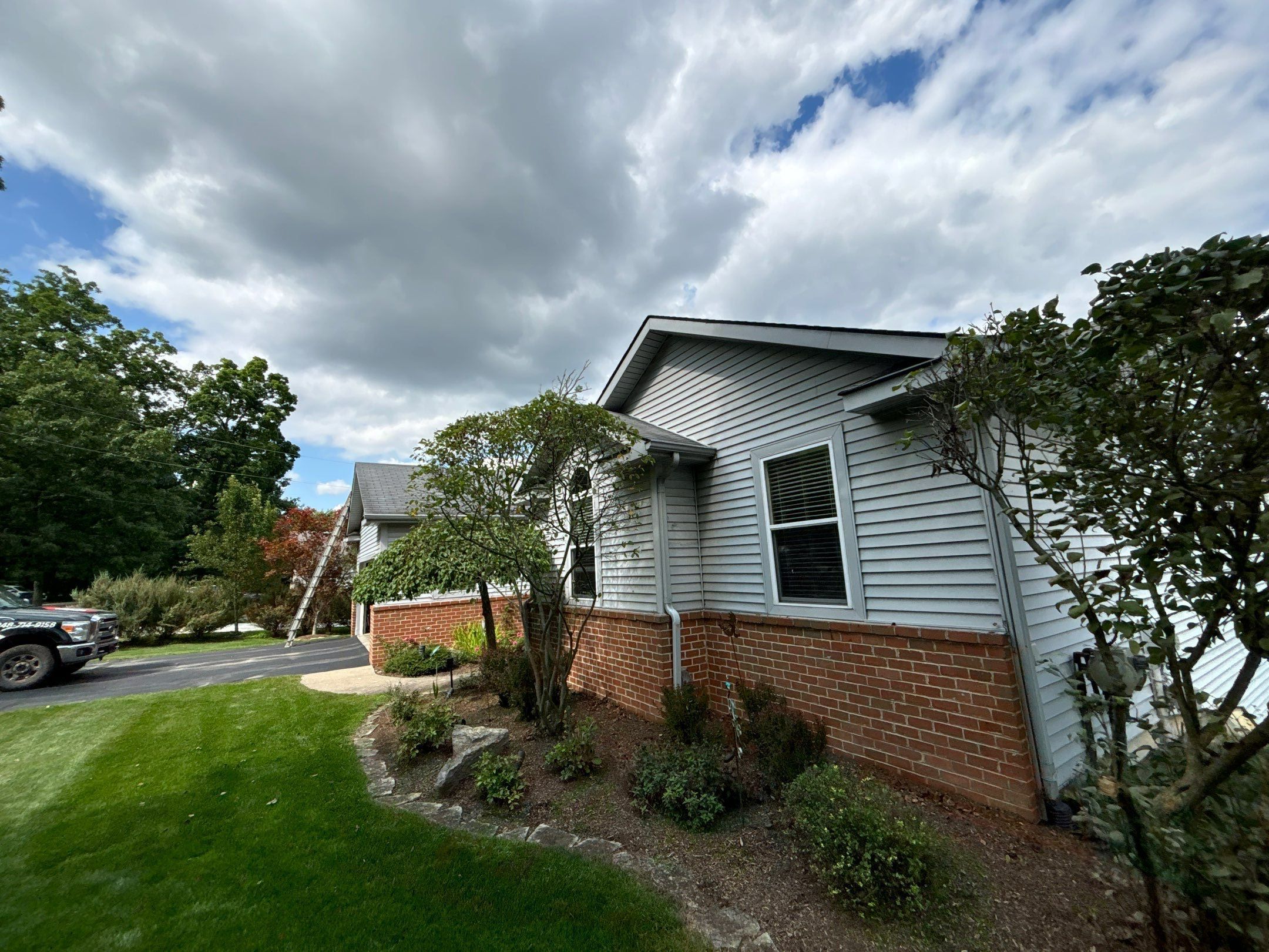 Roof Replacement using CertainTeed Landmark by 180 Contractors