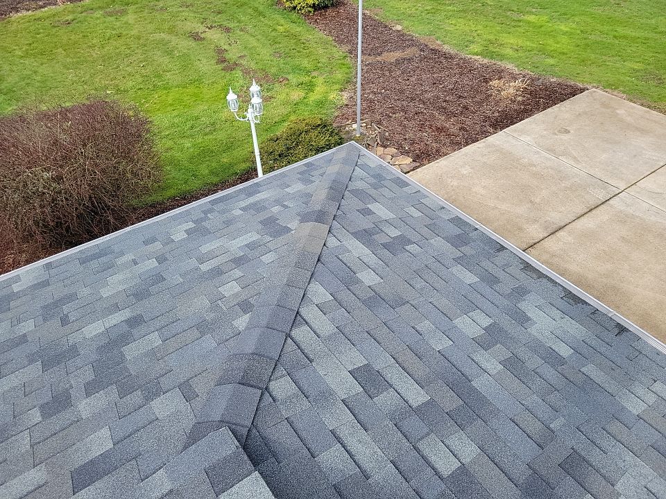 Residential Re-Roof in Lebanon Oregon by Orezona Building & Roofing Company, Inc.