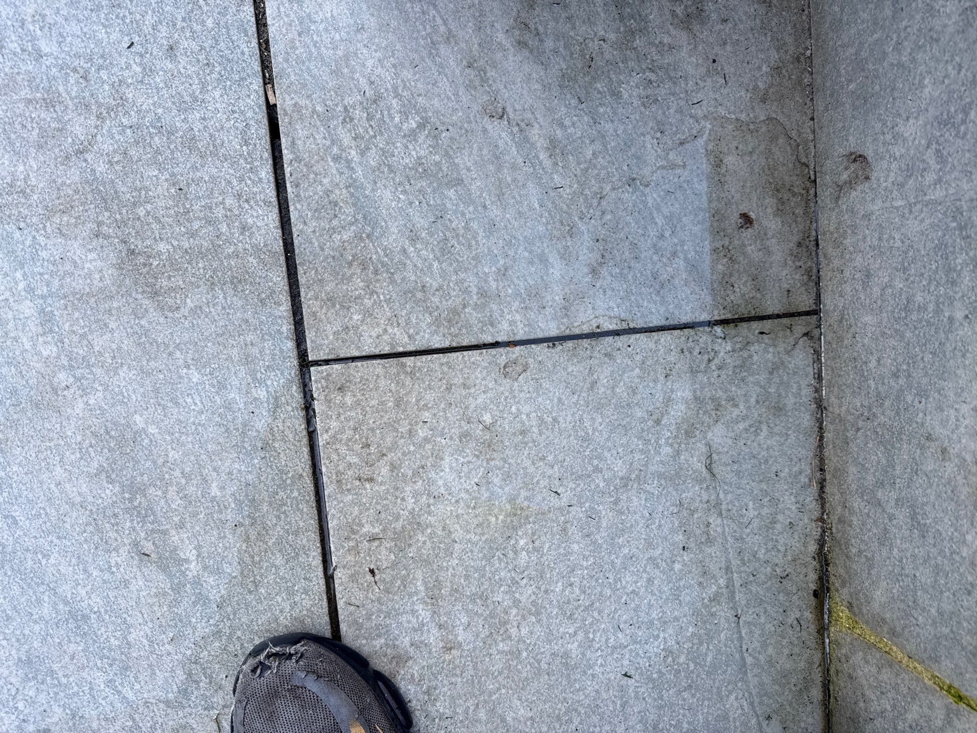 Render Cleaning -Driveway Cleaning by Ges Exterior Cleaning ltd