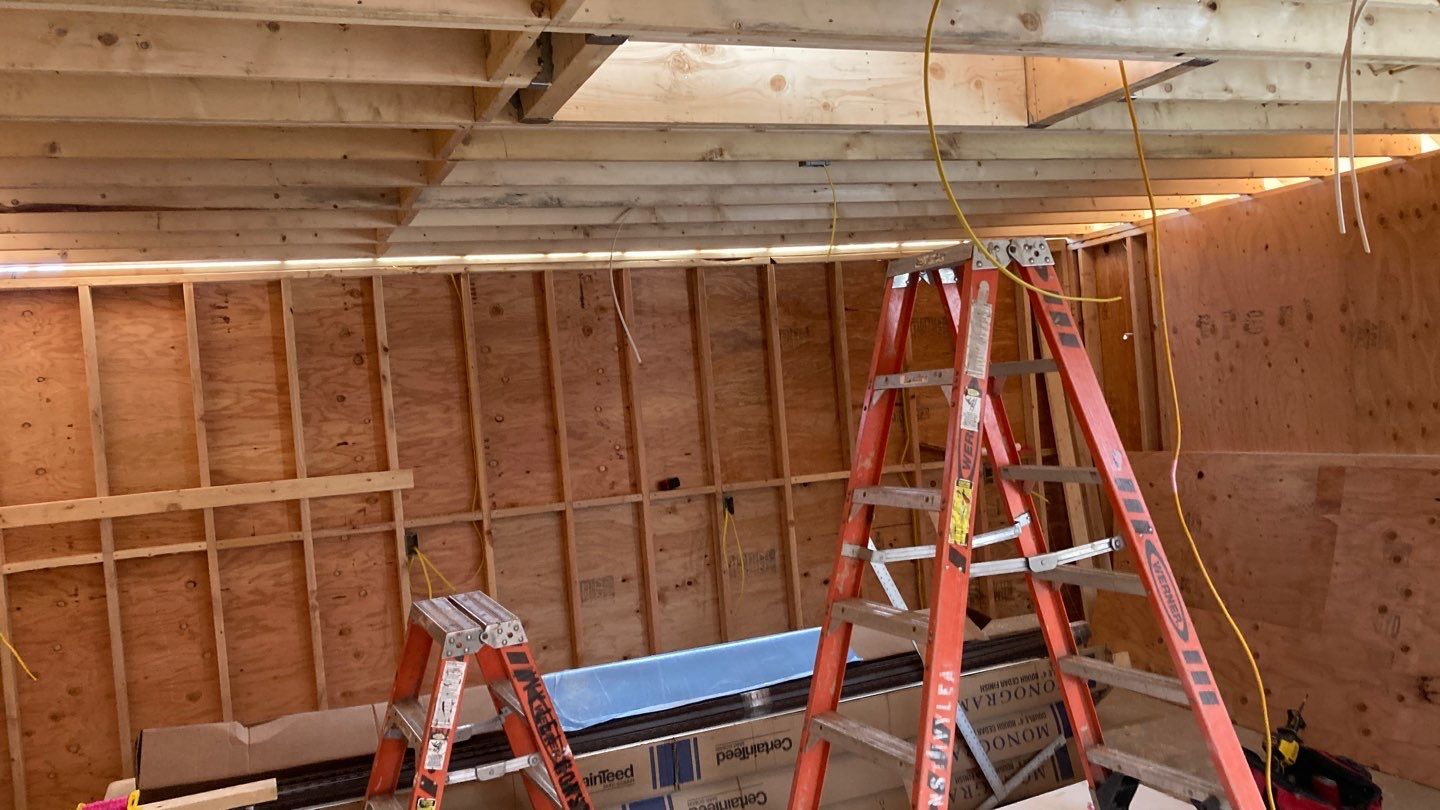 Garage by Ivy Lea Construction