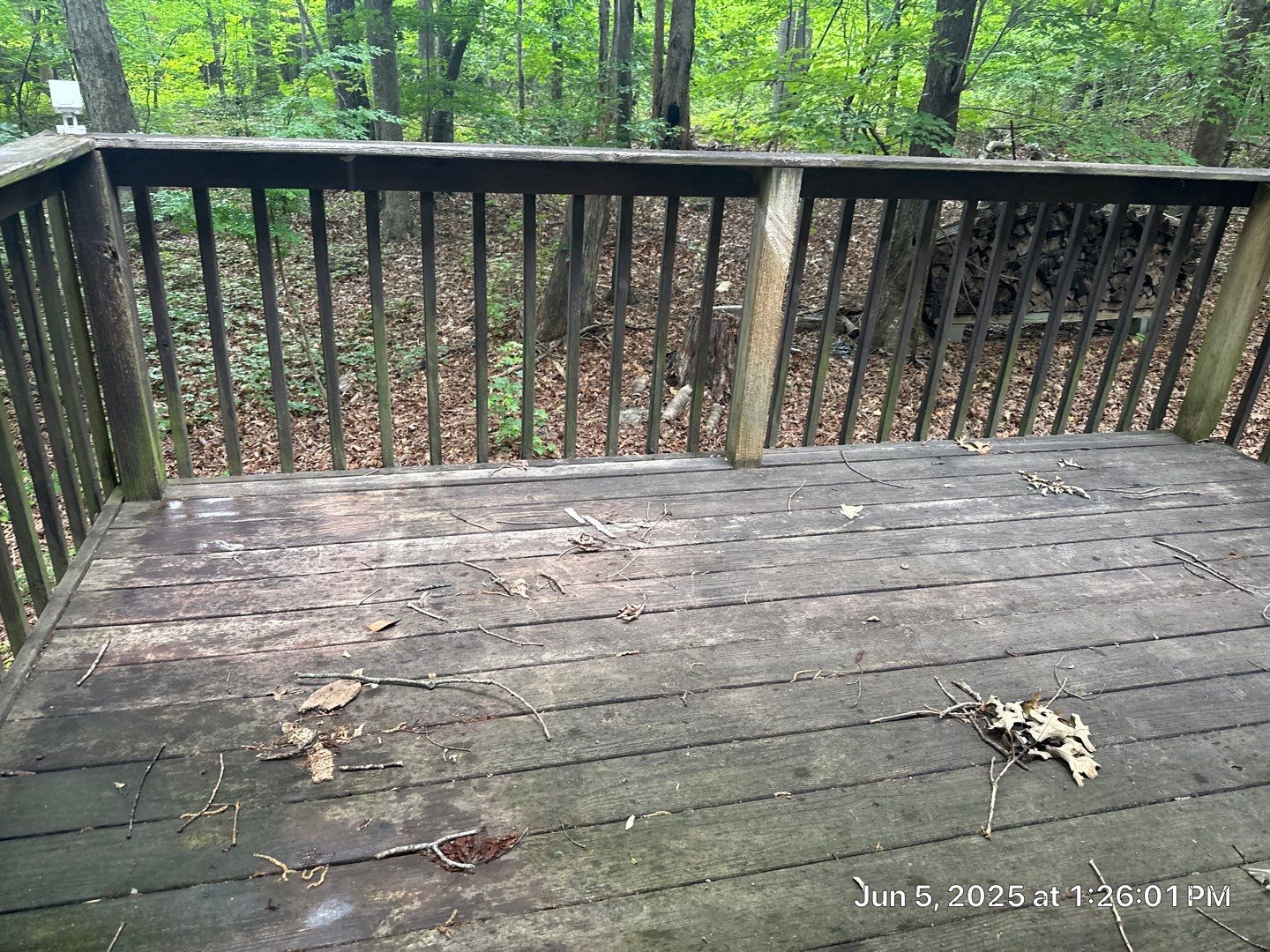 Wood Deck using Wood Sealant by DuraSeal