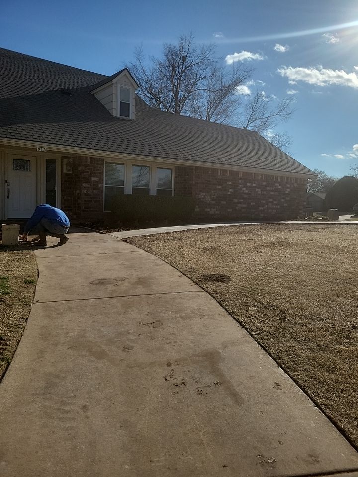 Concrete sidewalk using Concrete by Clays Services Inc
