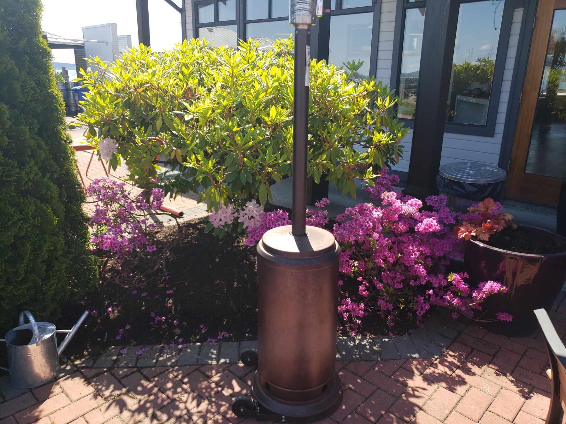Sidney Pier by Habanero Garden and Exterior Care