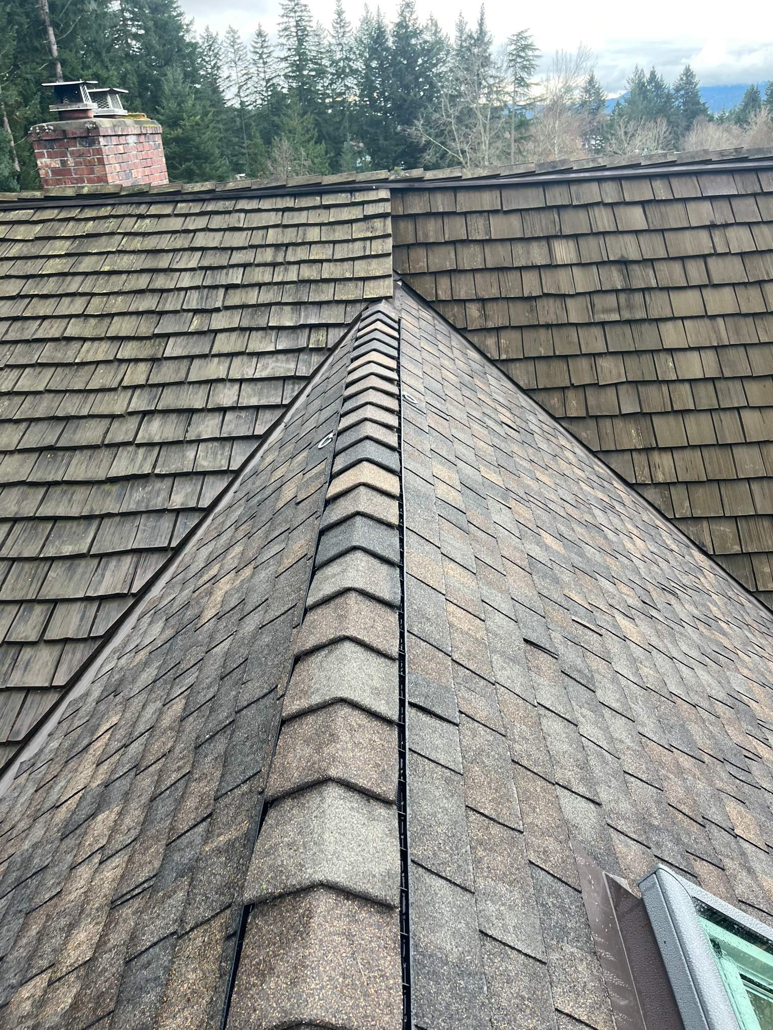 Residential Roof Replacement in Silverdale, WA by Hanley Construction