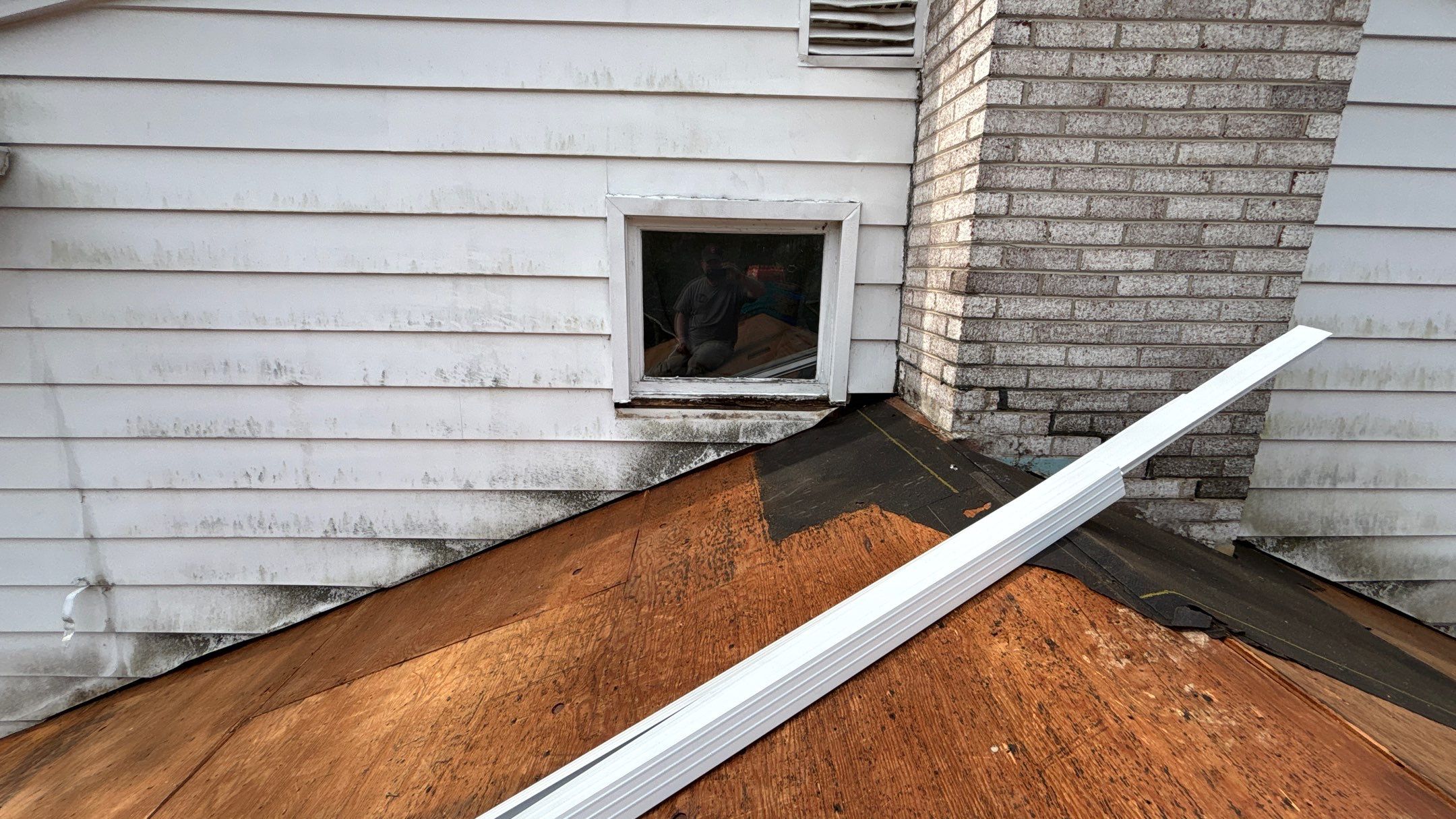 Roof Replacement using CertainTeed Landmark Moire Black by 180 Contractors