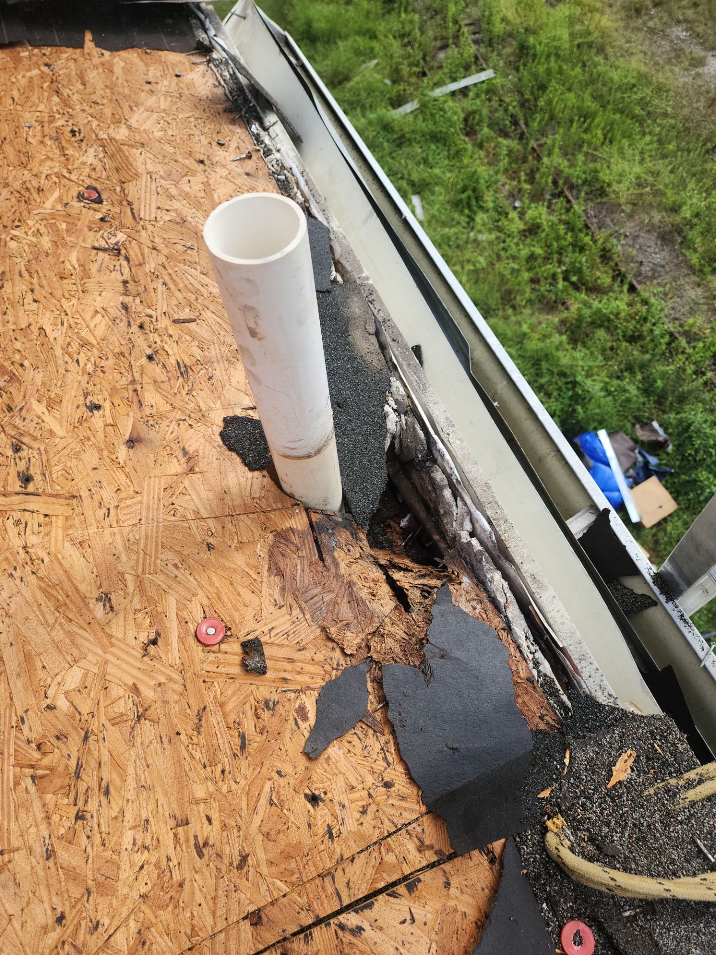 Residential Roofing Installation using Owen's Corning Duration (Lifetime) Shingles by Roof Repair Company