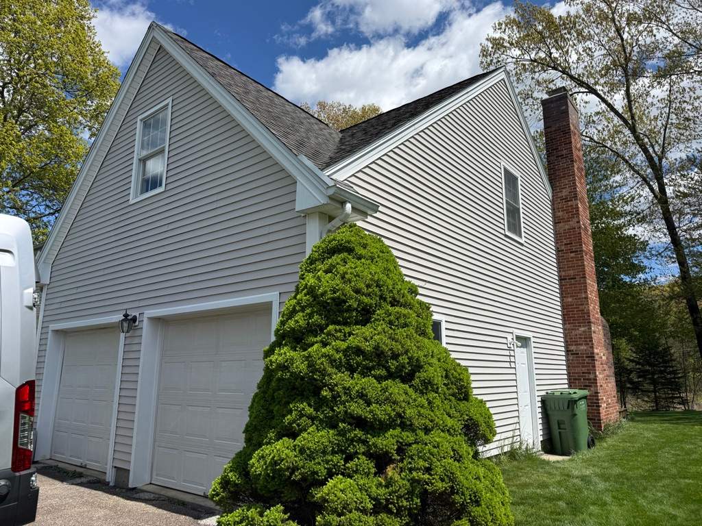 New Asphalt Shingled roof in Glastonbury by DiGiorgi Roofing and Siding Inc