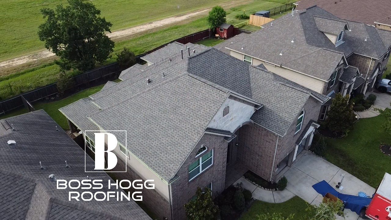 Ammaret H by Boss Hogg Roofing