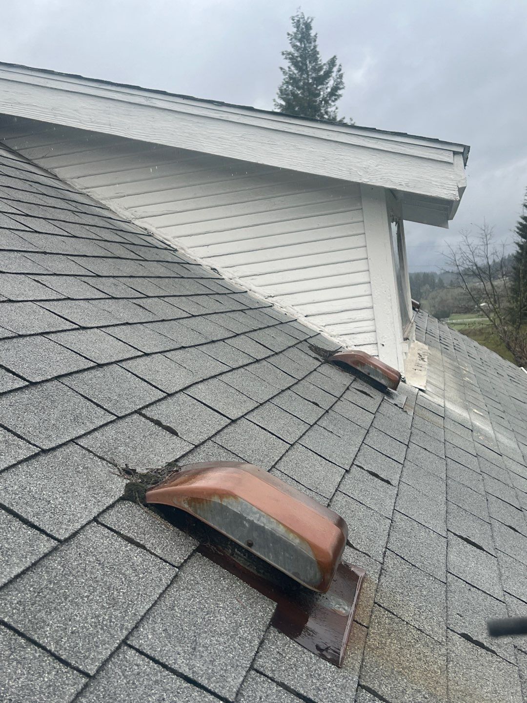 Residential Roofing Installation using IKO Dynasty (Color: Frostone Grey) by Orezona Building & Roofing Company, Inc.