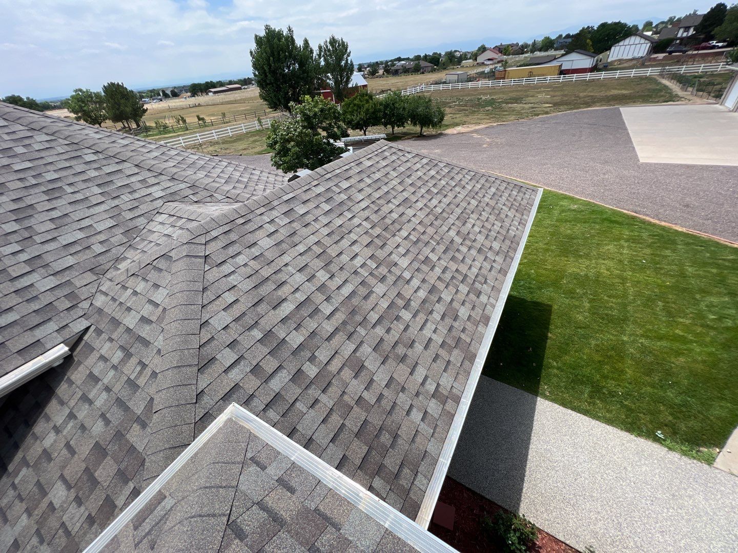 Residential Roofing Installation using Owens Corning TruDefinition - Driftwood  by A to Z Roofing