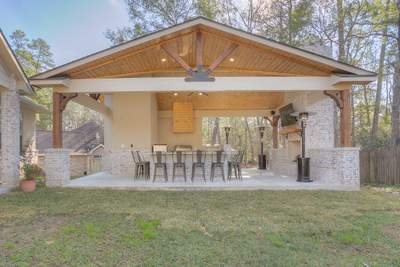 Joe's Outdoor Kitchen by CWS home remodel 