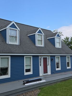 Chris Gallagher Siding Installation