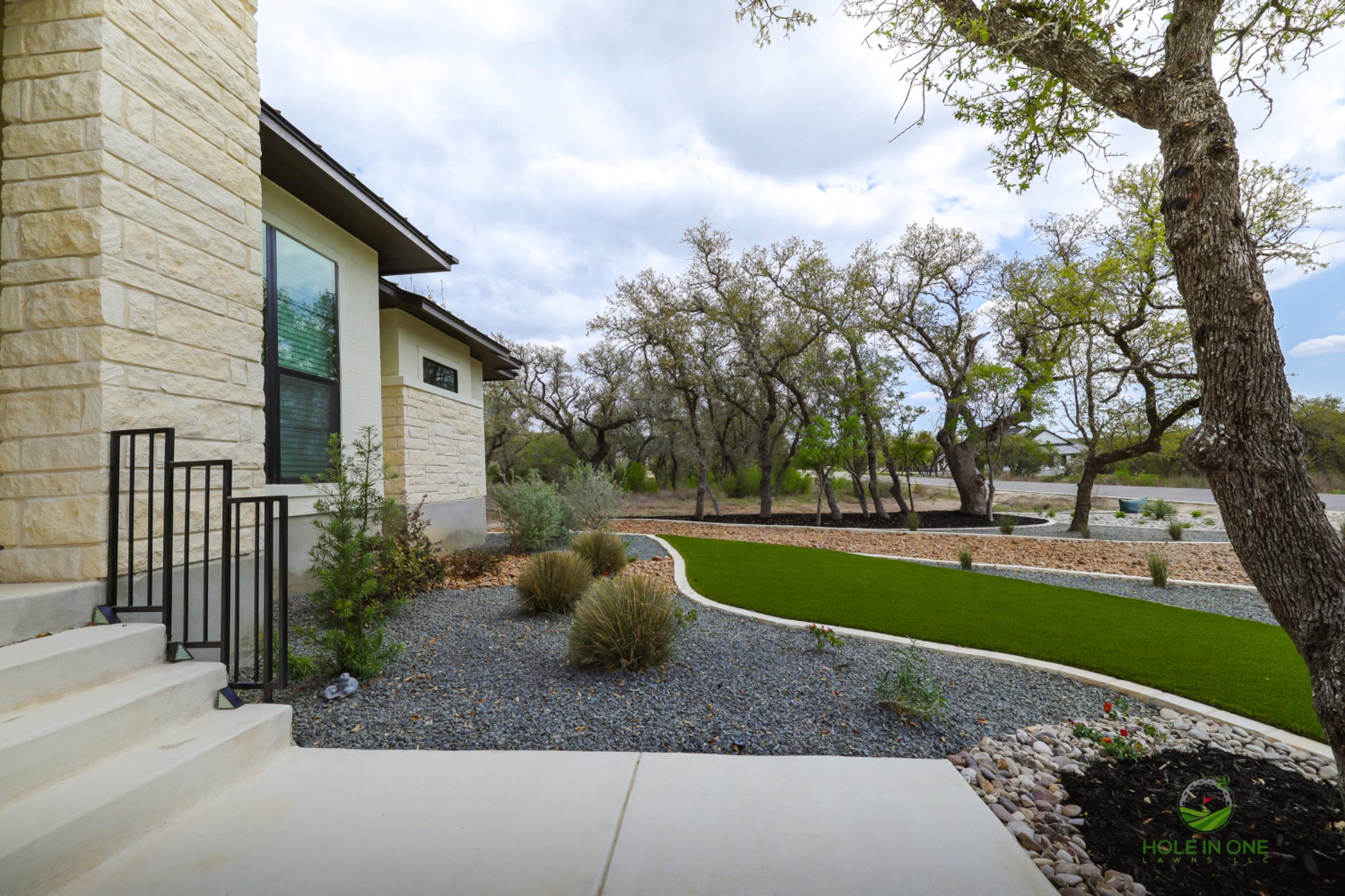 Belle Oaks, Bulverde TX by Hole In One Lawns, LLC