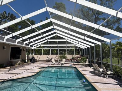 Large House Wash & Pool Cage Cleaning with Heavy Mud Dauber Nest Removal – Bradenton, FL 34209