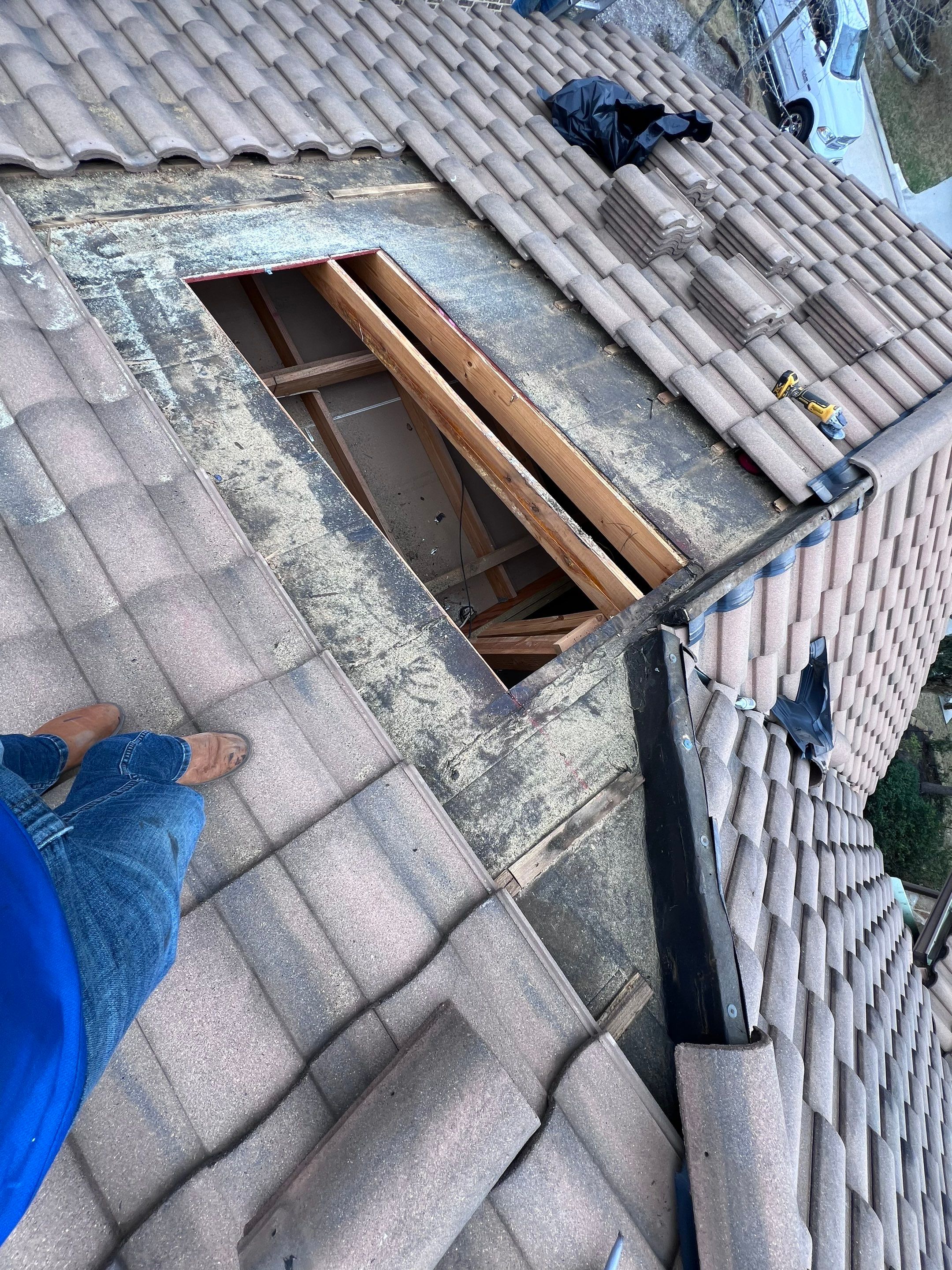 Tile Roof Repair by Roof Repair Company