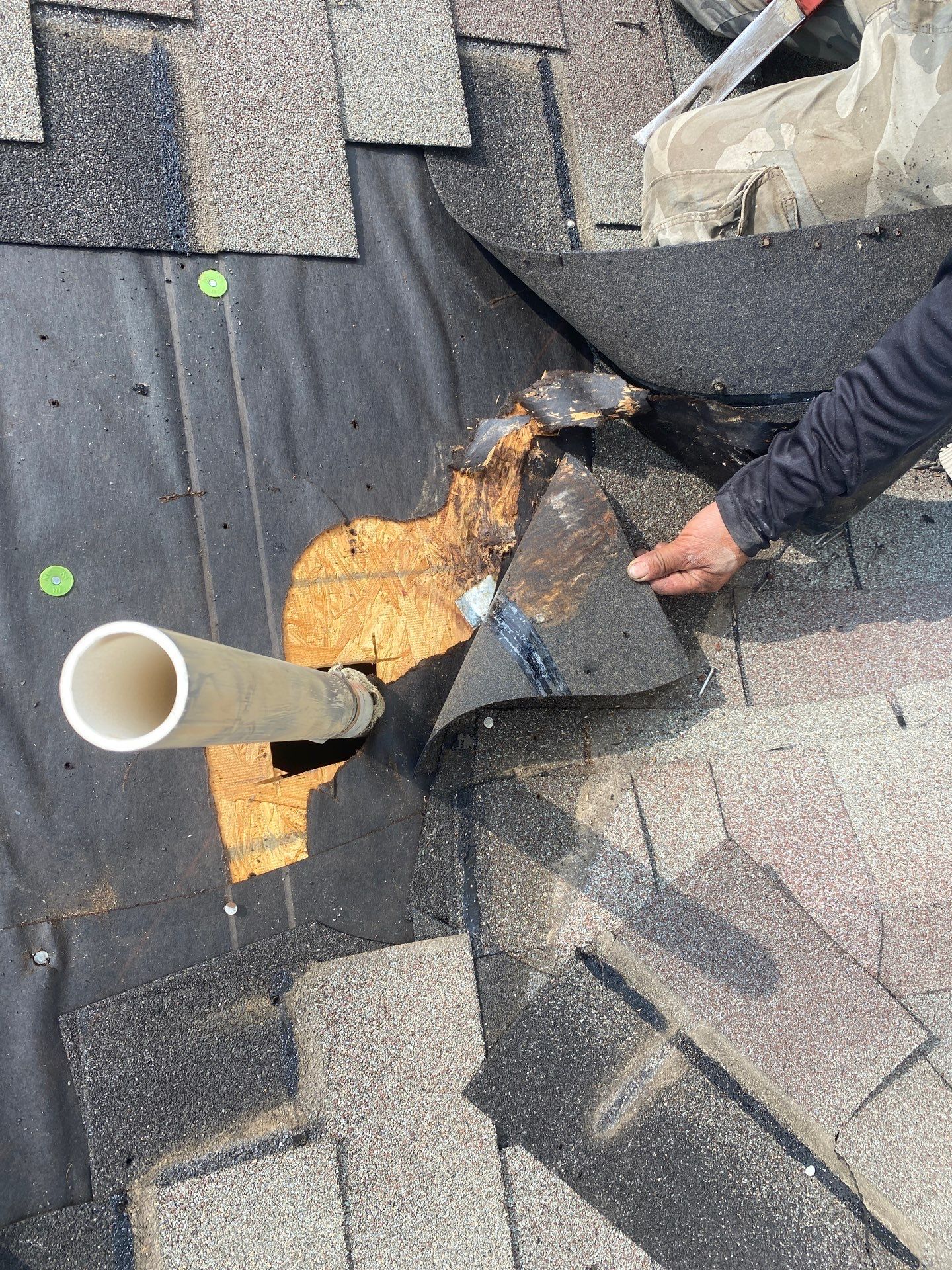Hail Damage using Owen's Corning Duration (Lifetime) Shingles by Roof Repair Company