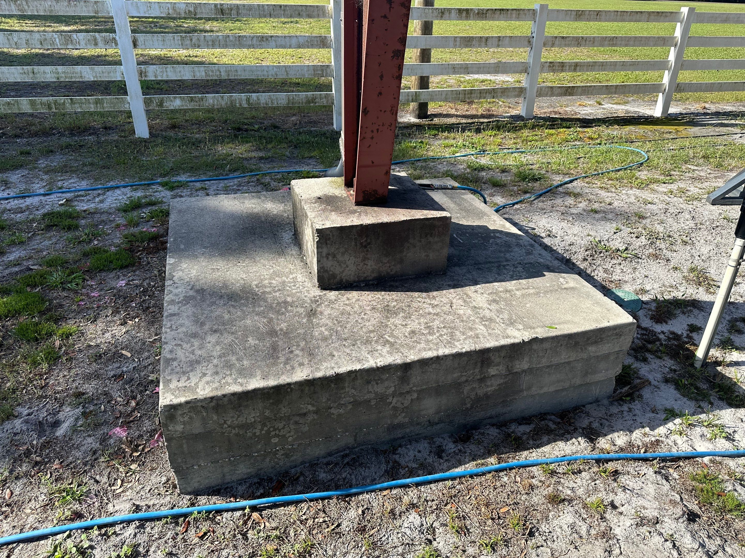 Vinyl Horse Fence & Concrete Pier Cleaning at Lesley Cox Equestrian, Parrish, FL | Sunshine AquaWash by Sunshine AquaWash