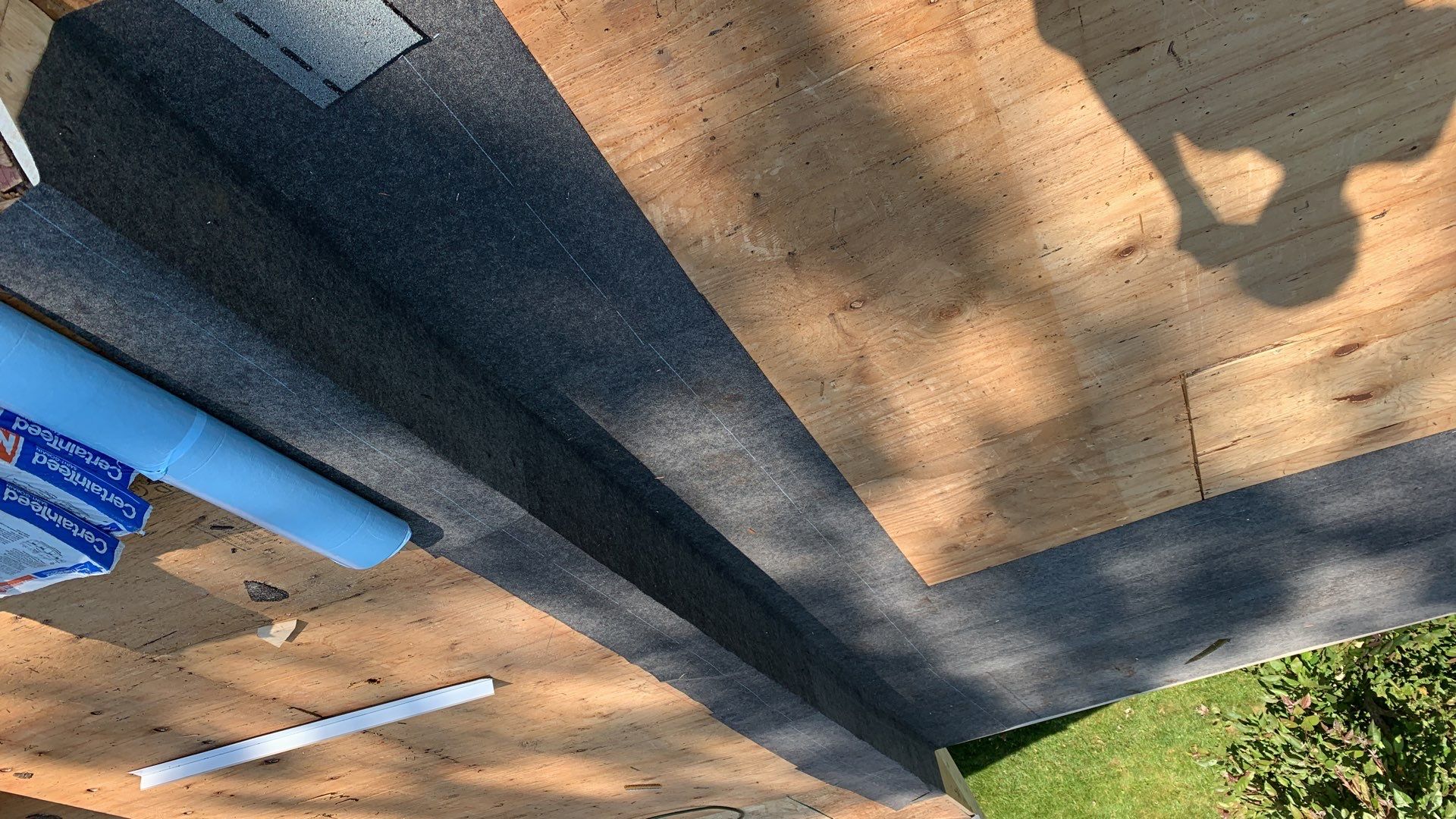 Roof Replacement using CertainTeed Landmark by 180 Contractors