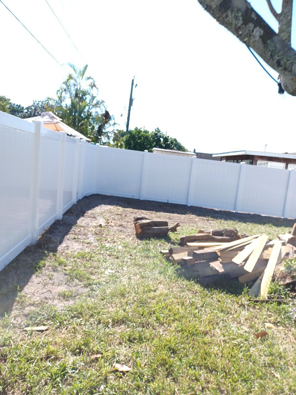 Bradenton, FL 6 ft. Tall White Vinyl Privacy Fence  by Asap fence and gates, LLC