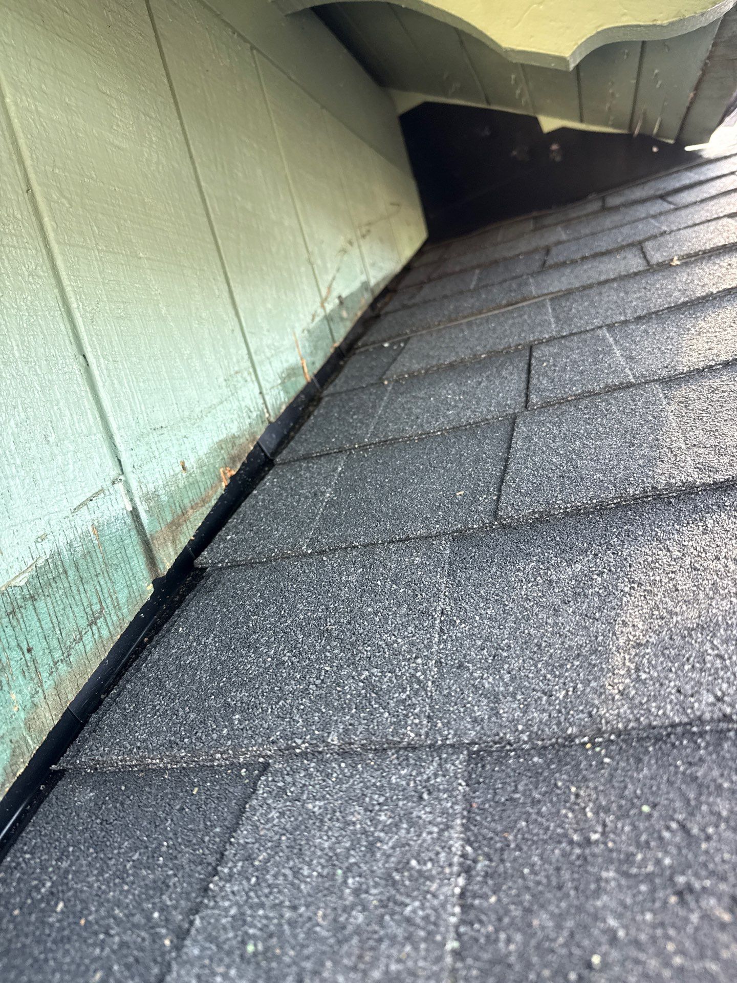Residential Roof Repair – Roseburg, OR by BEST Roofing & Waterproofing