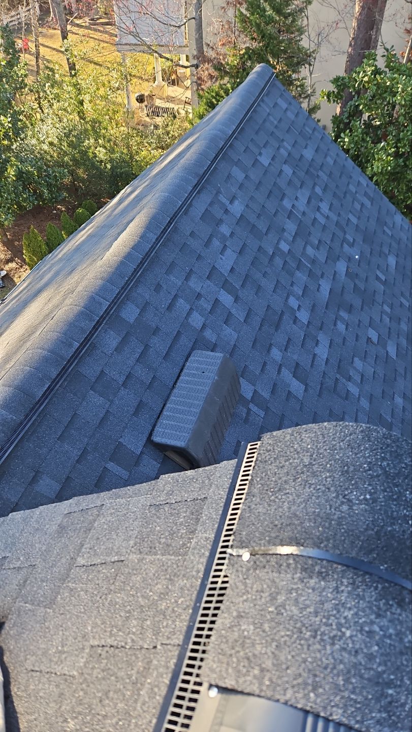 Residential Roofing Installation using Owens Corning® Oakridge Onyx Black by Indigo State Roofing