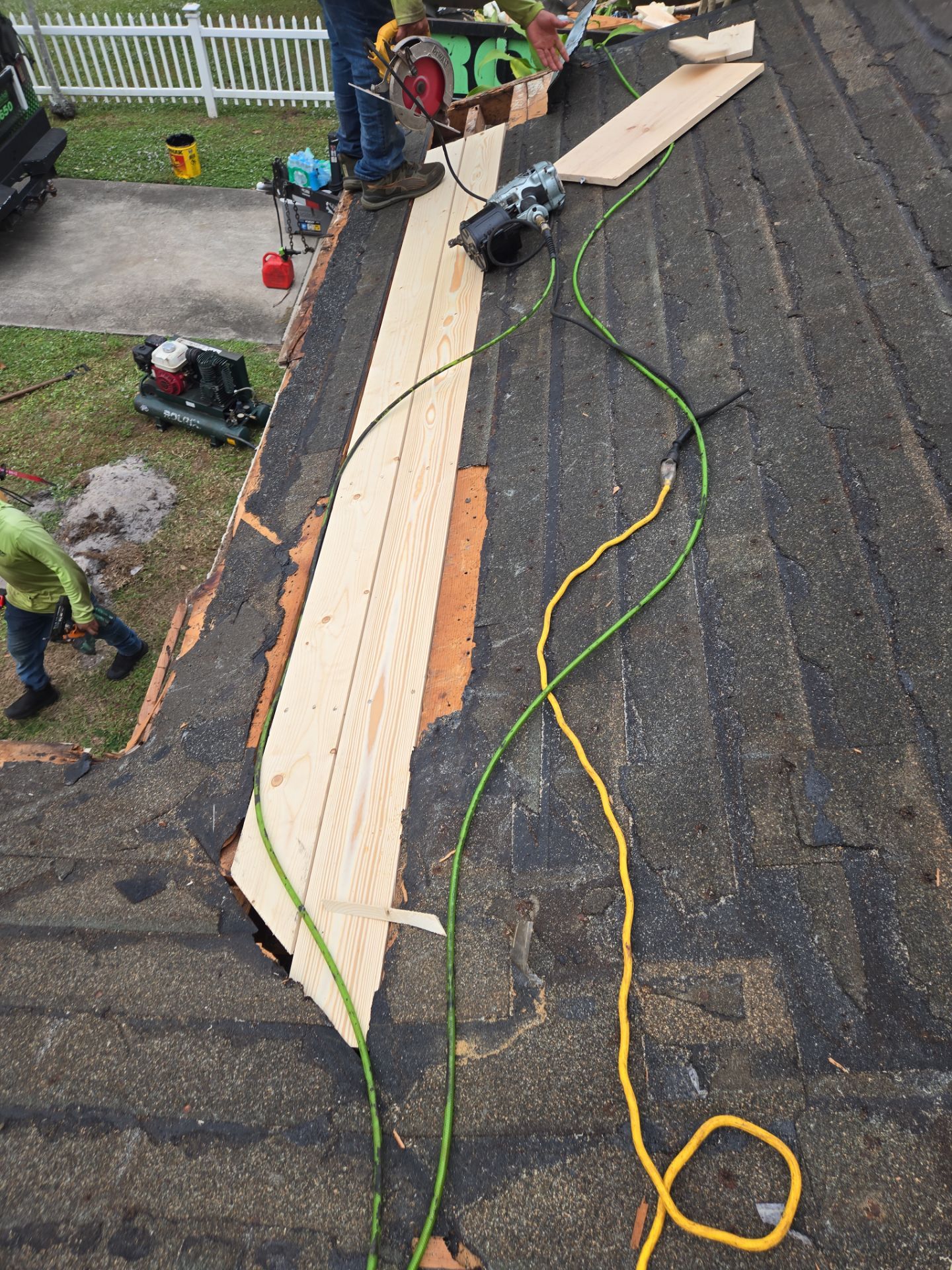 Project in St. Petersburg 33709 by Mitchell Roofing Company LLC 