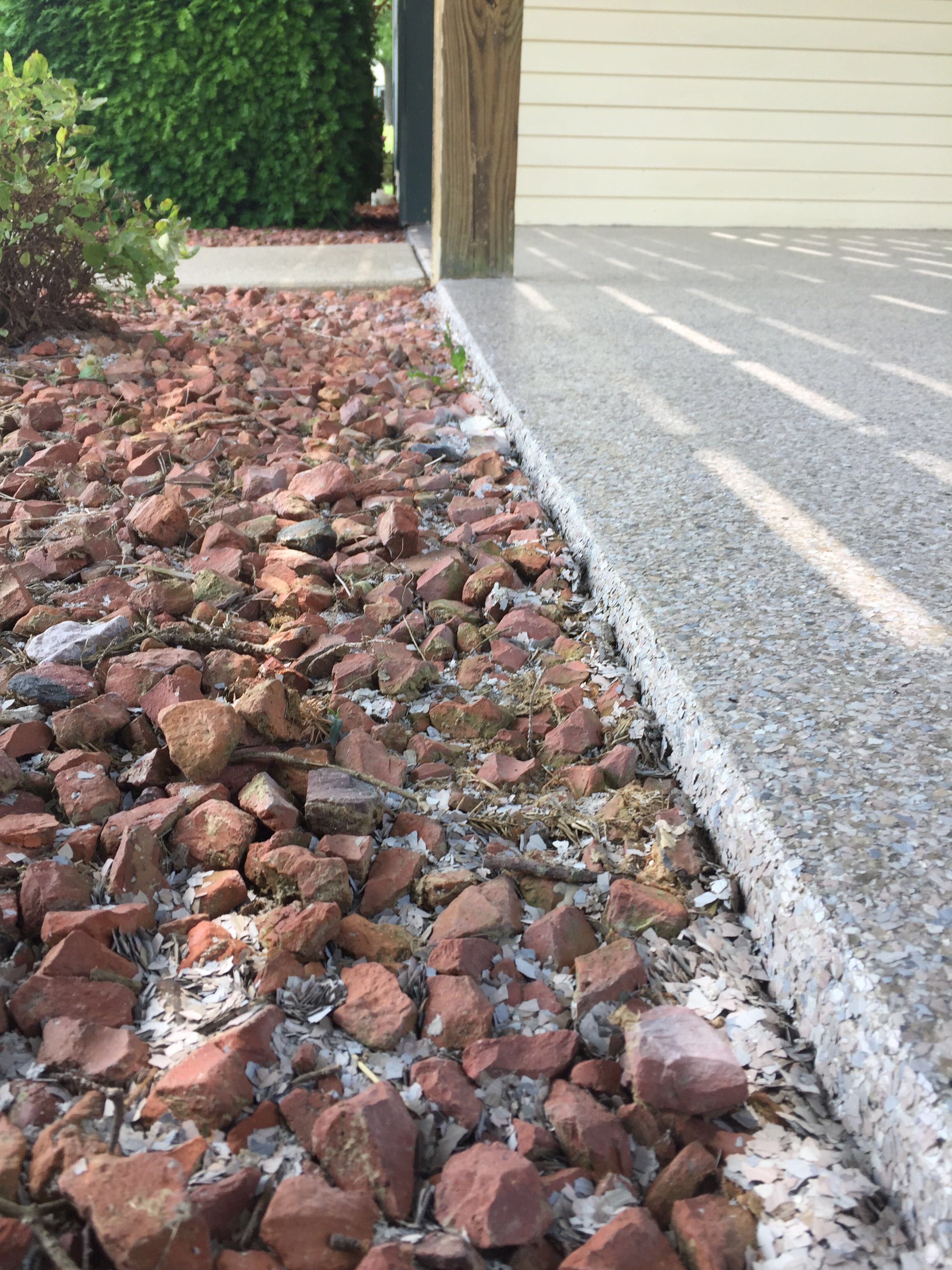 Patio Installation using Fieldstone by Your1DayFloor.com