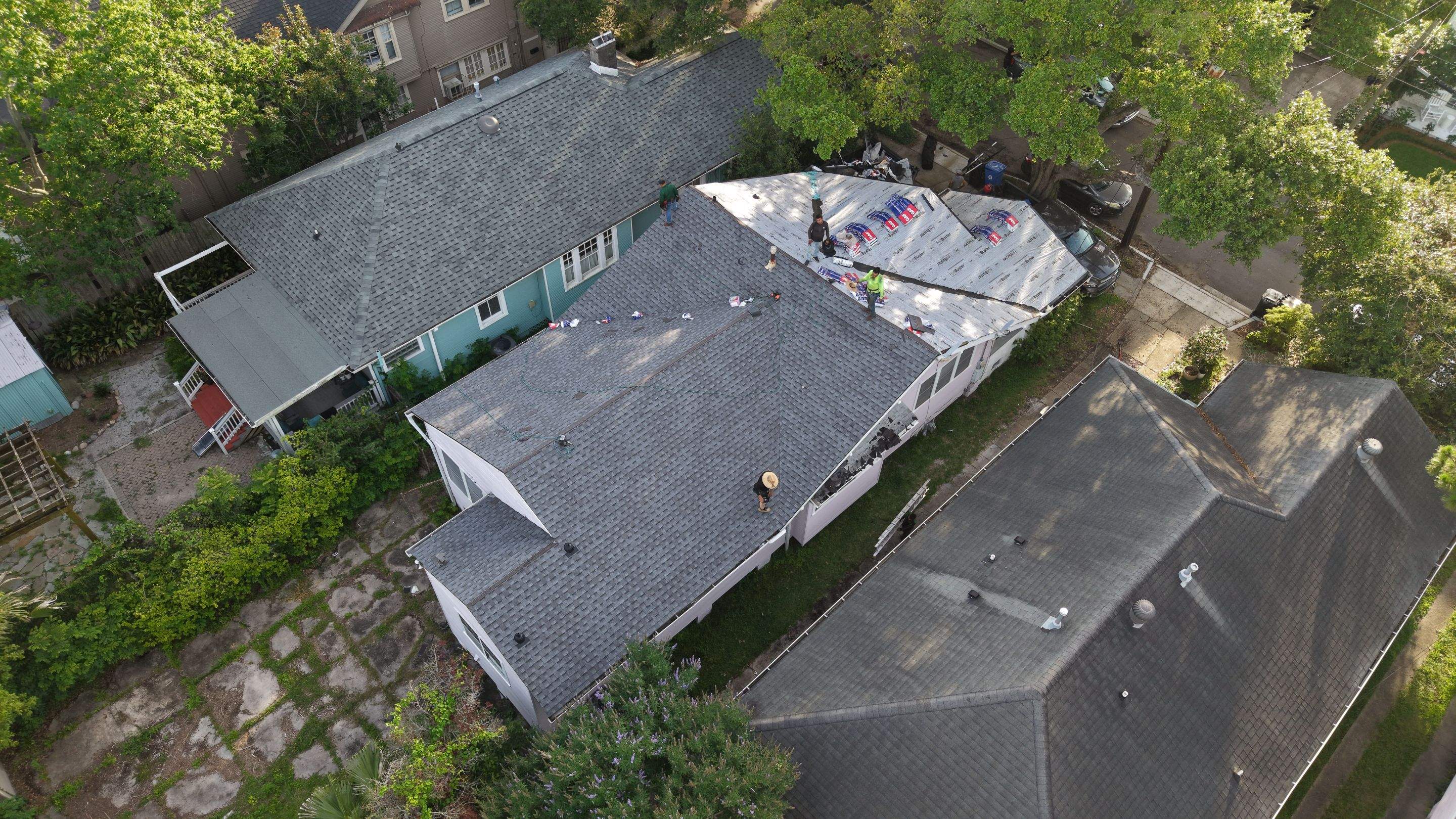Roof Replacement in New Orleans by HDS Contractors