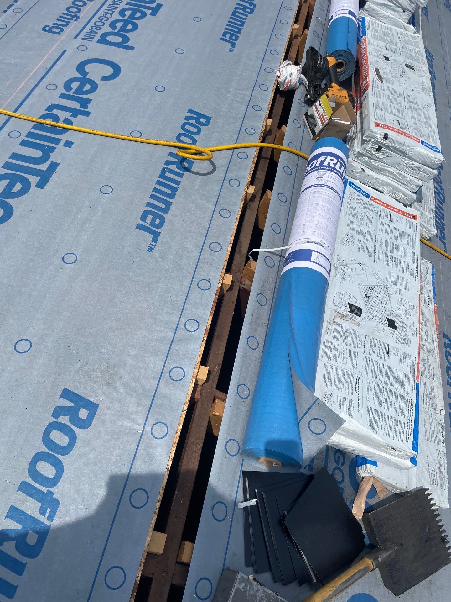 Roof Replacement using CertainTeed Landmark by 180 Contractors